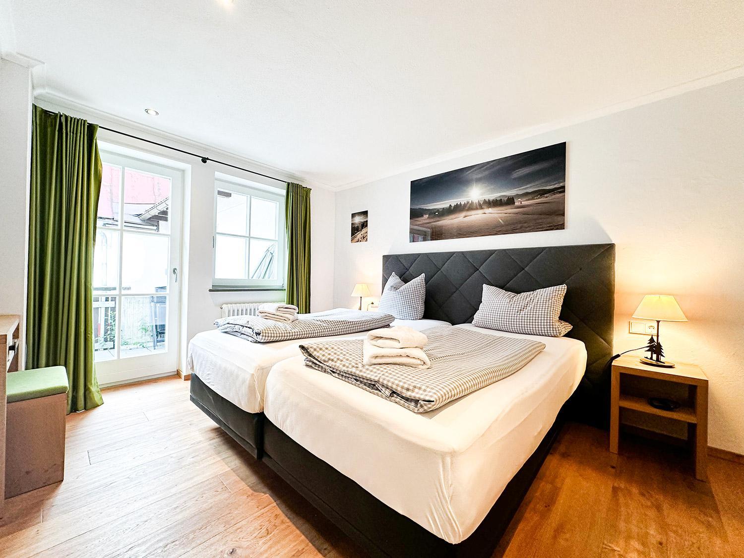 Apartment with Balcony photo 1