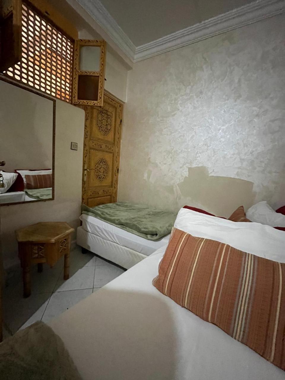 Double or Twin Room - Photo 5