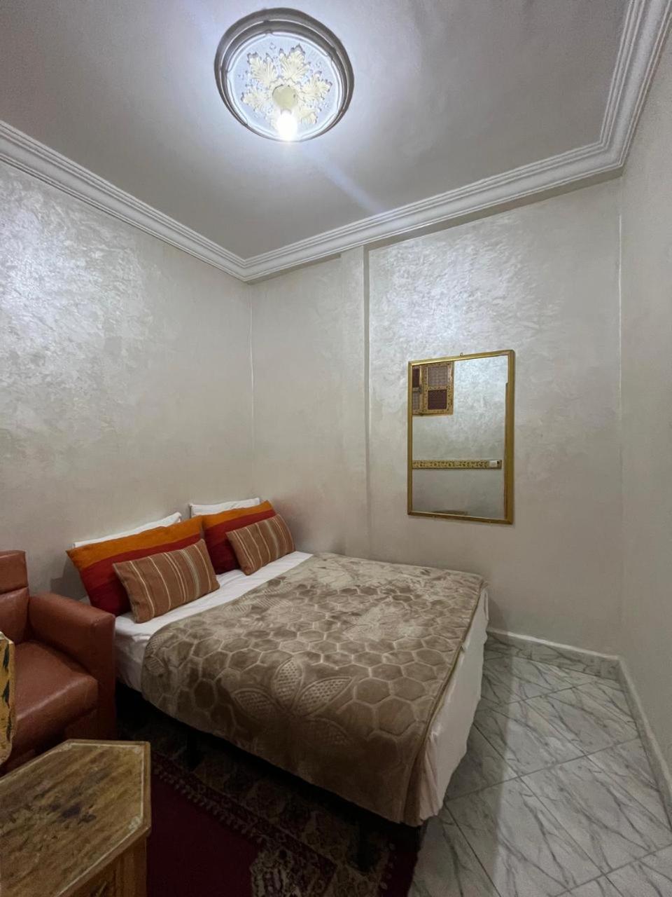 Double or Twin Room - Photo 3