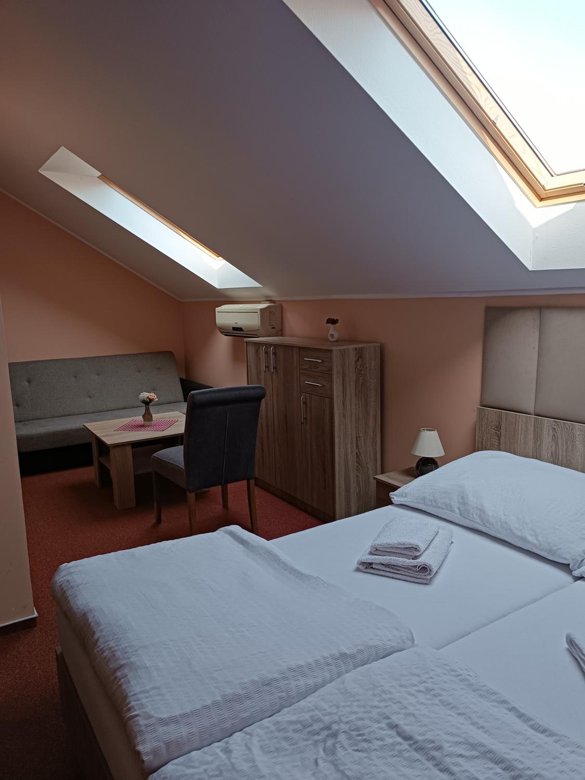 Family Double Room photo 2