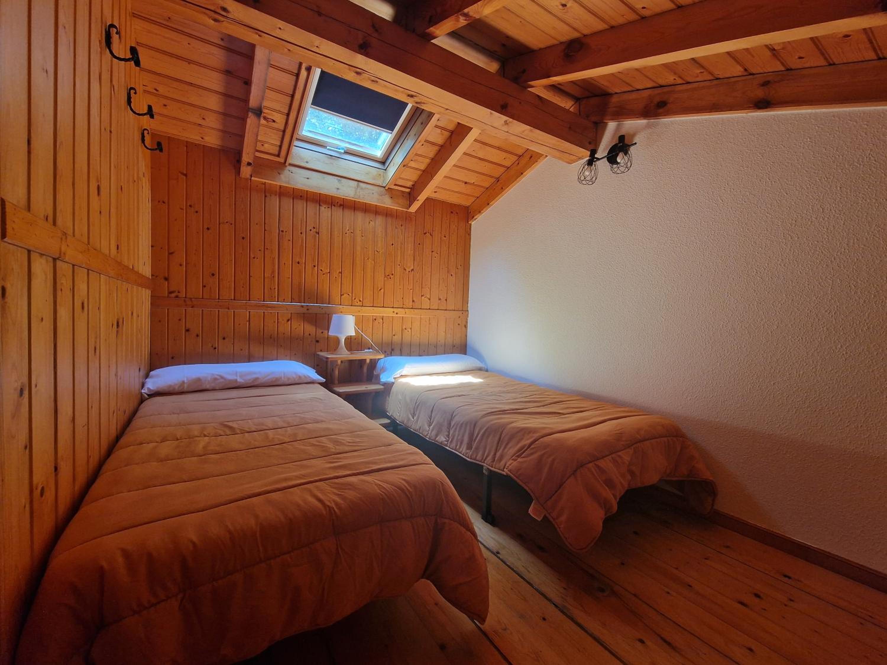 Apartment - Split Level photo 2
