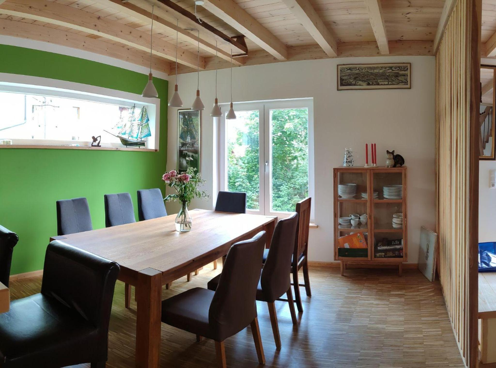 Four-Bedroom House photo 2