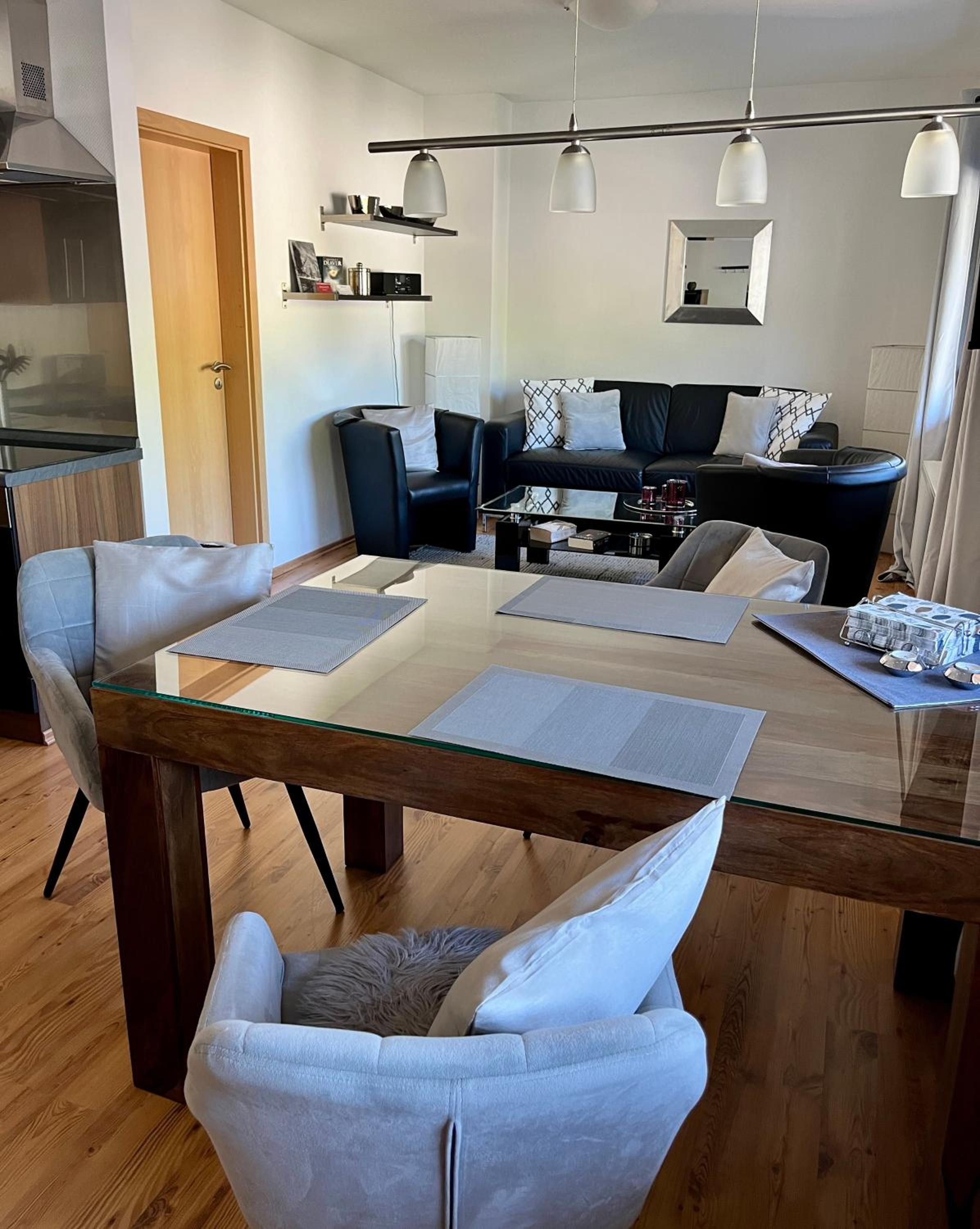 Apartment with Terrace photo 3