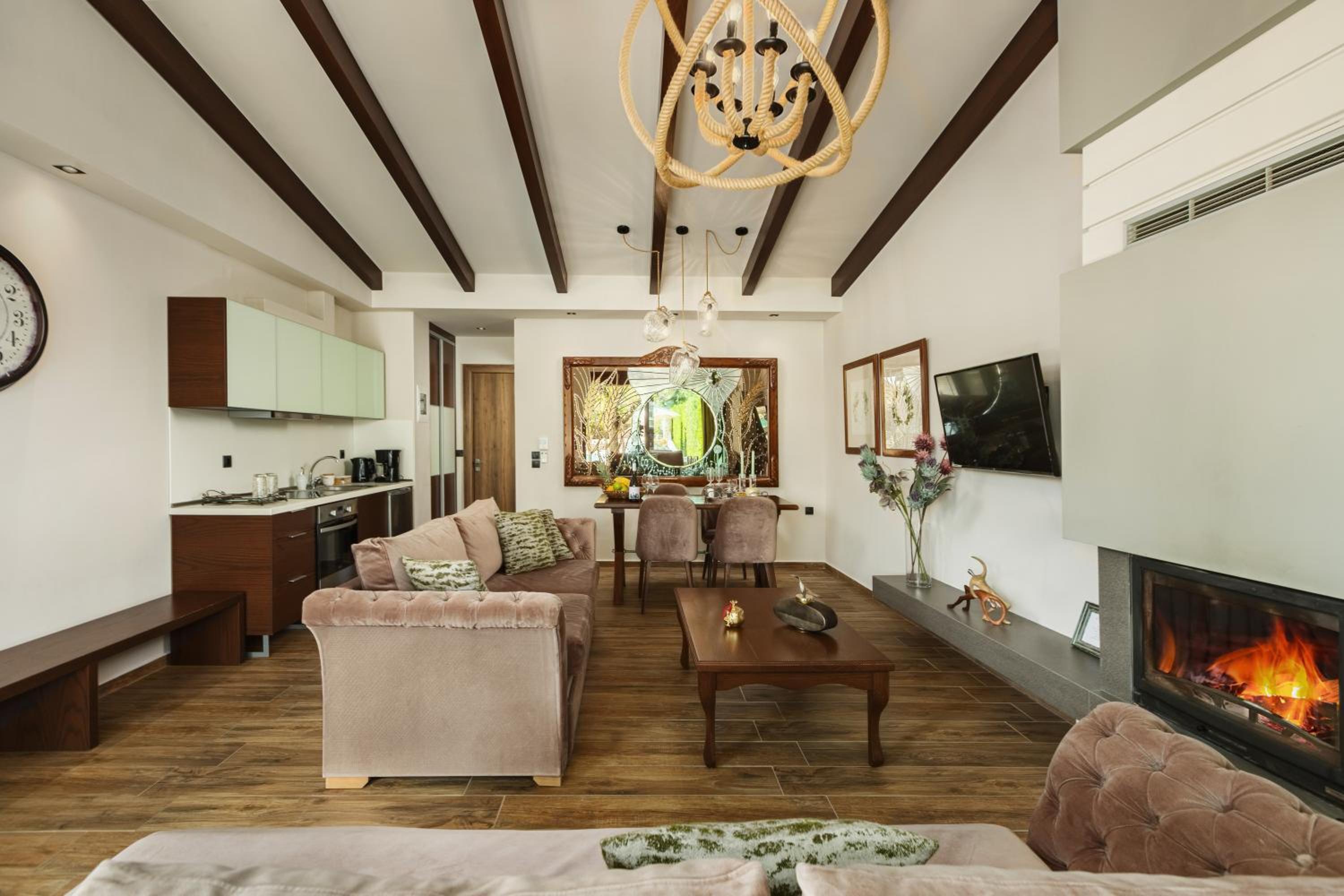 Green Suite