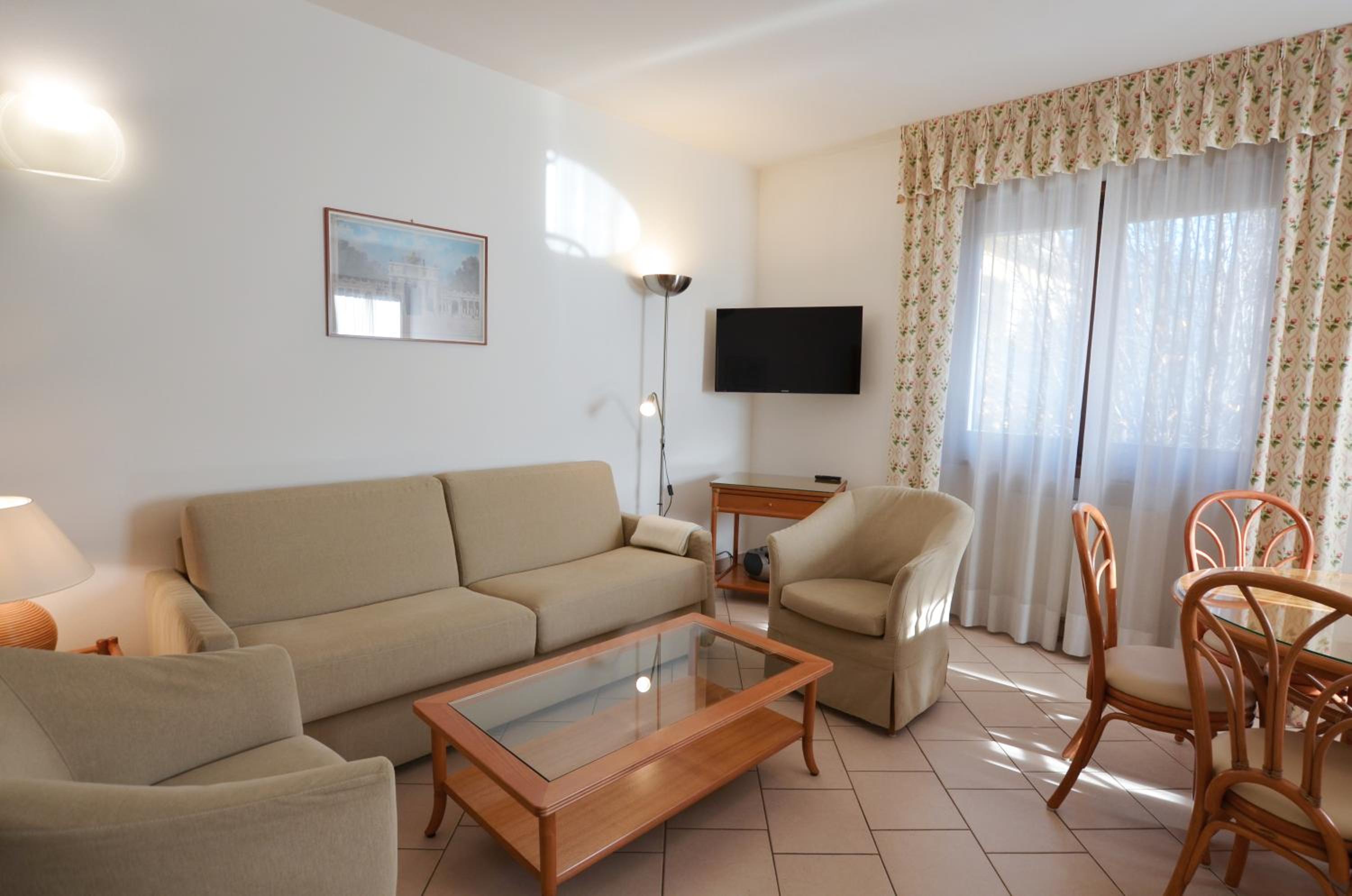 One-Bedroom Apartment without Balcony