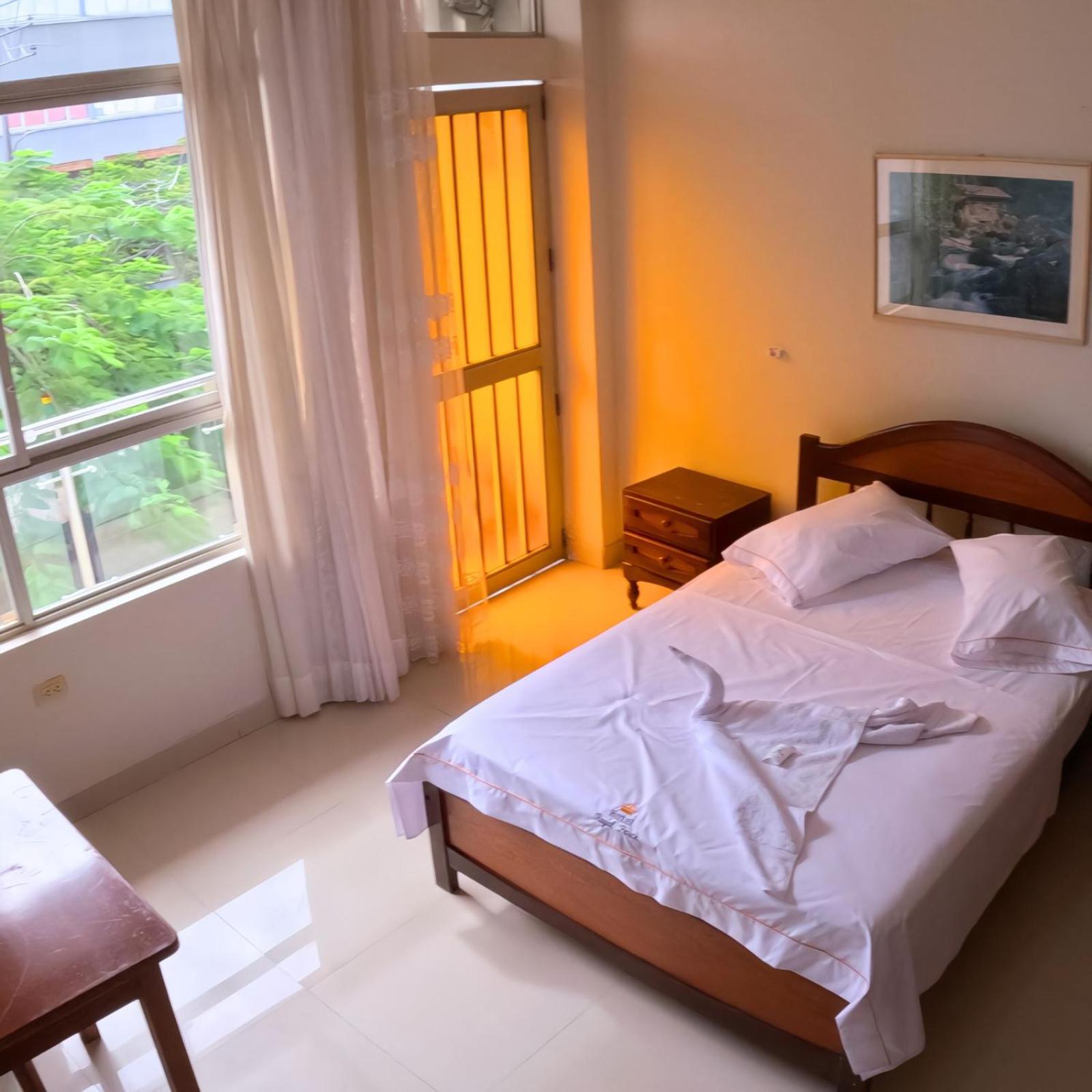 Large Single Room