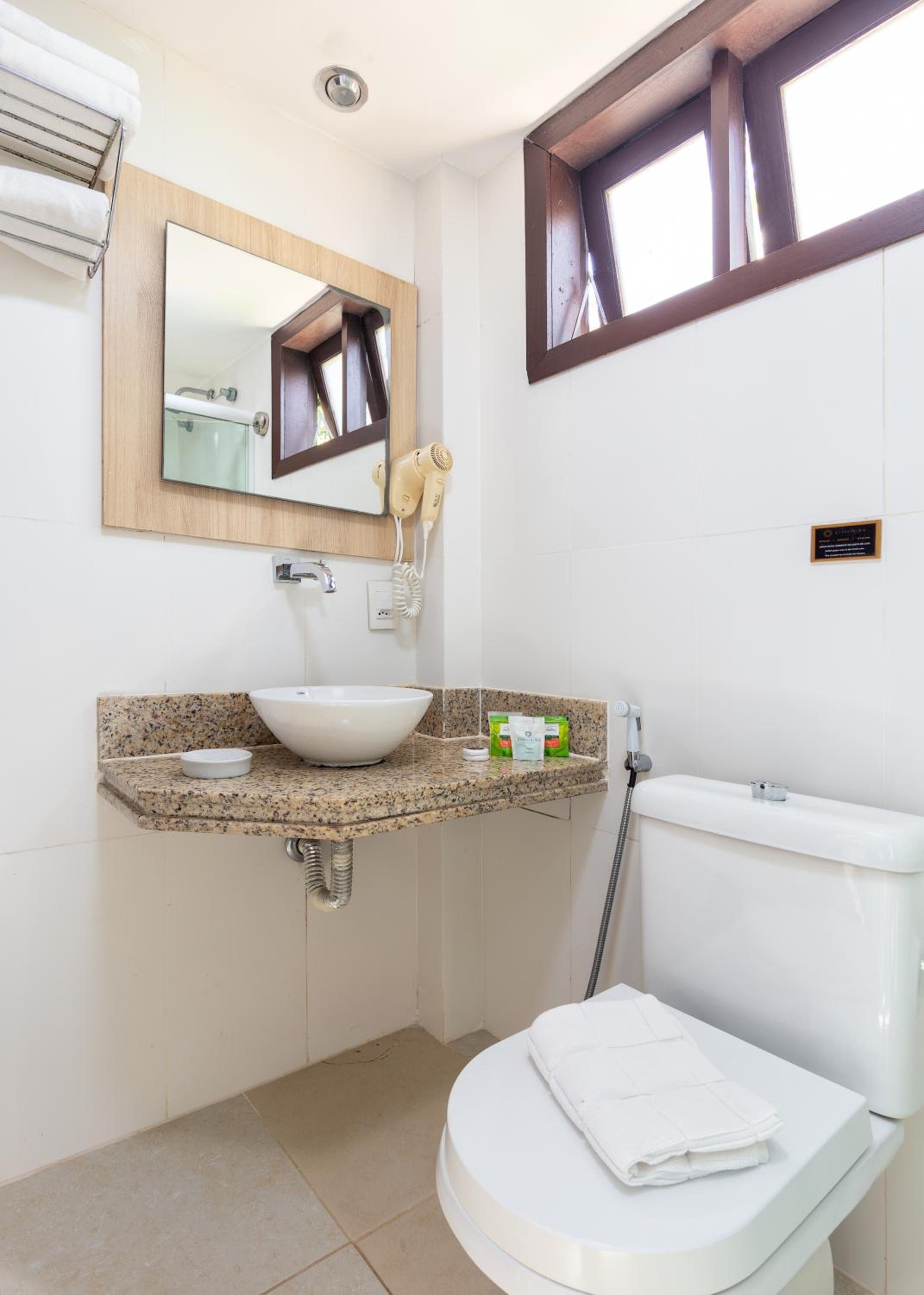 Standard Suite with Garden View - Photo 15