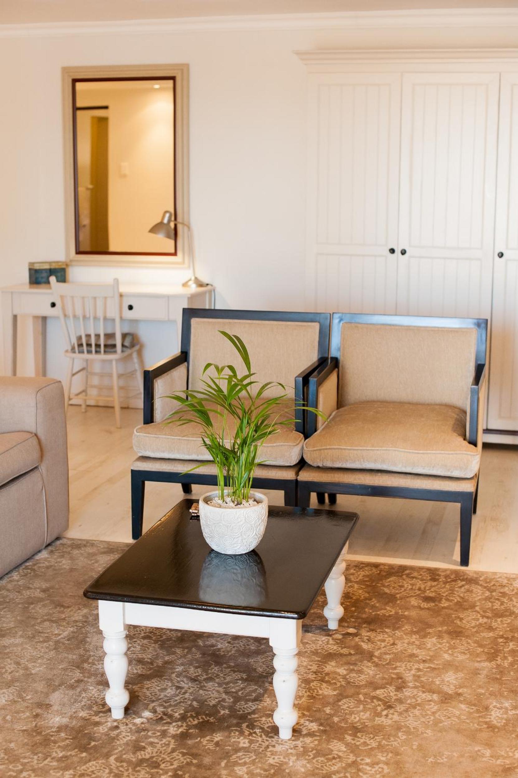 Family Room with Bath photo 1