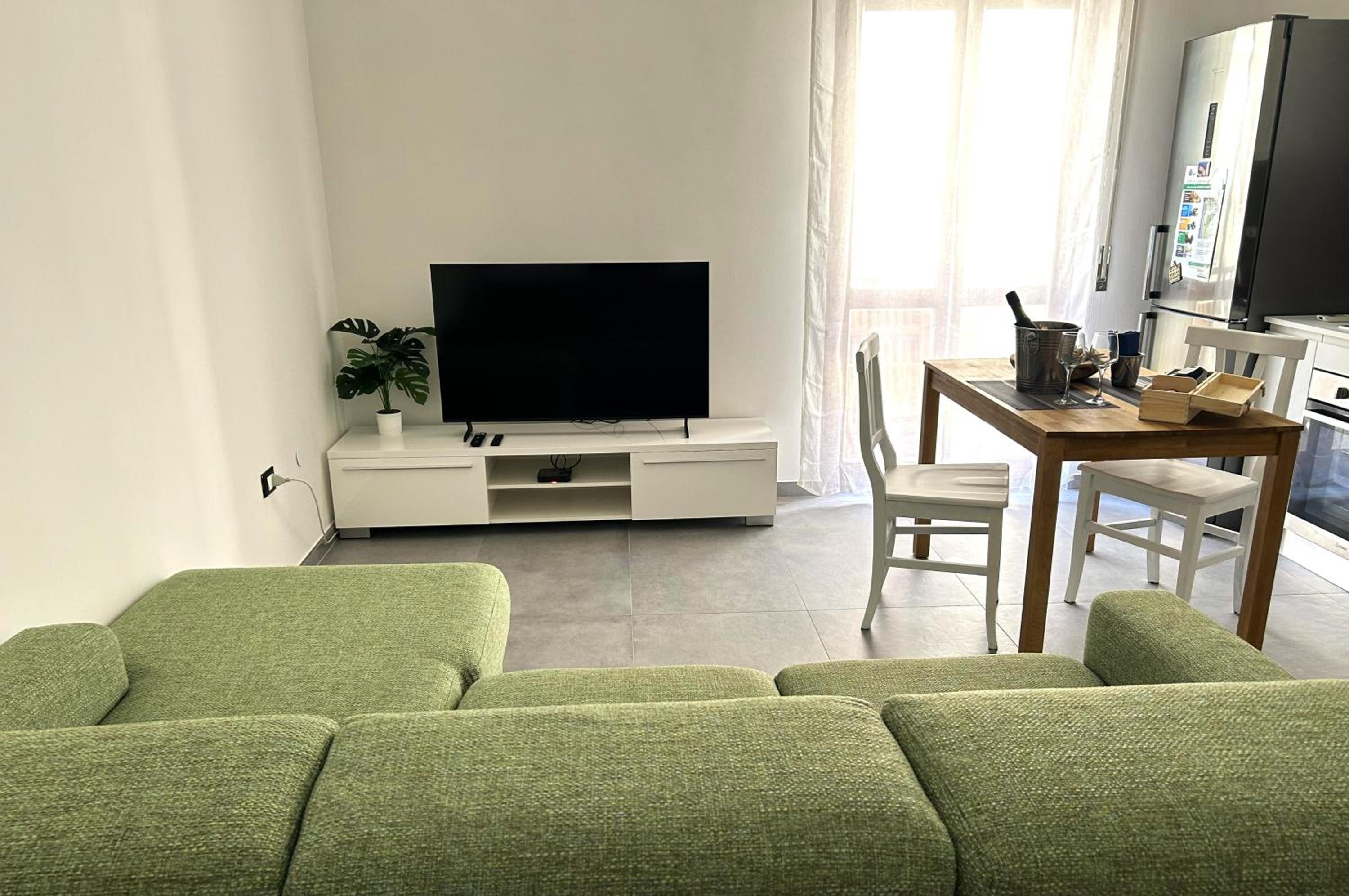 Superior One-Bedroom Apartment with Balcony