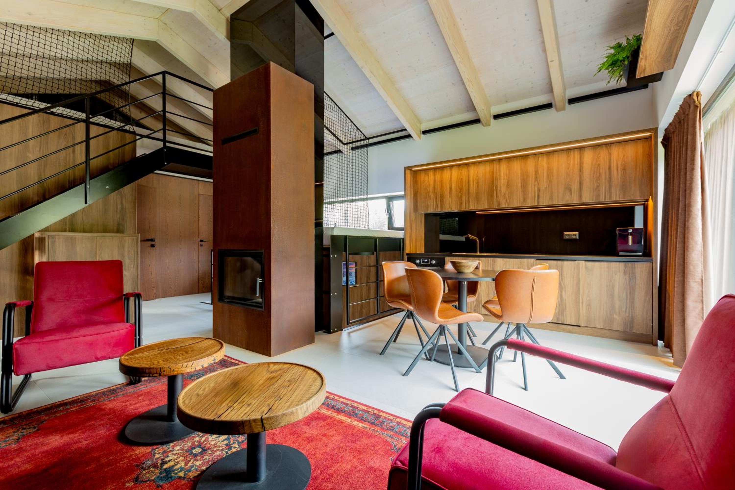 Loft photo 1