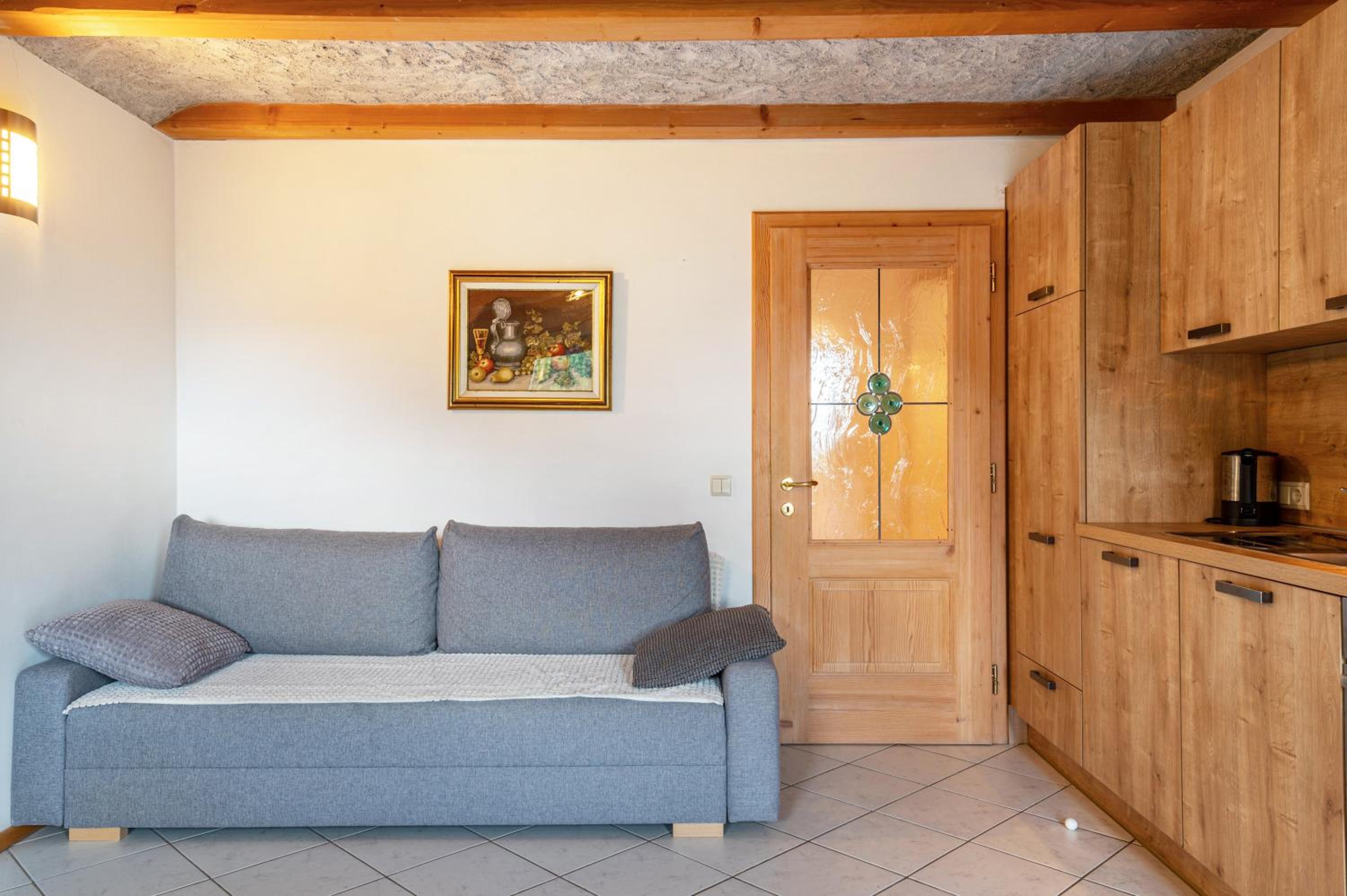 Three-Bedroom Premium Apartment with Balcony photo 1