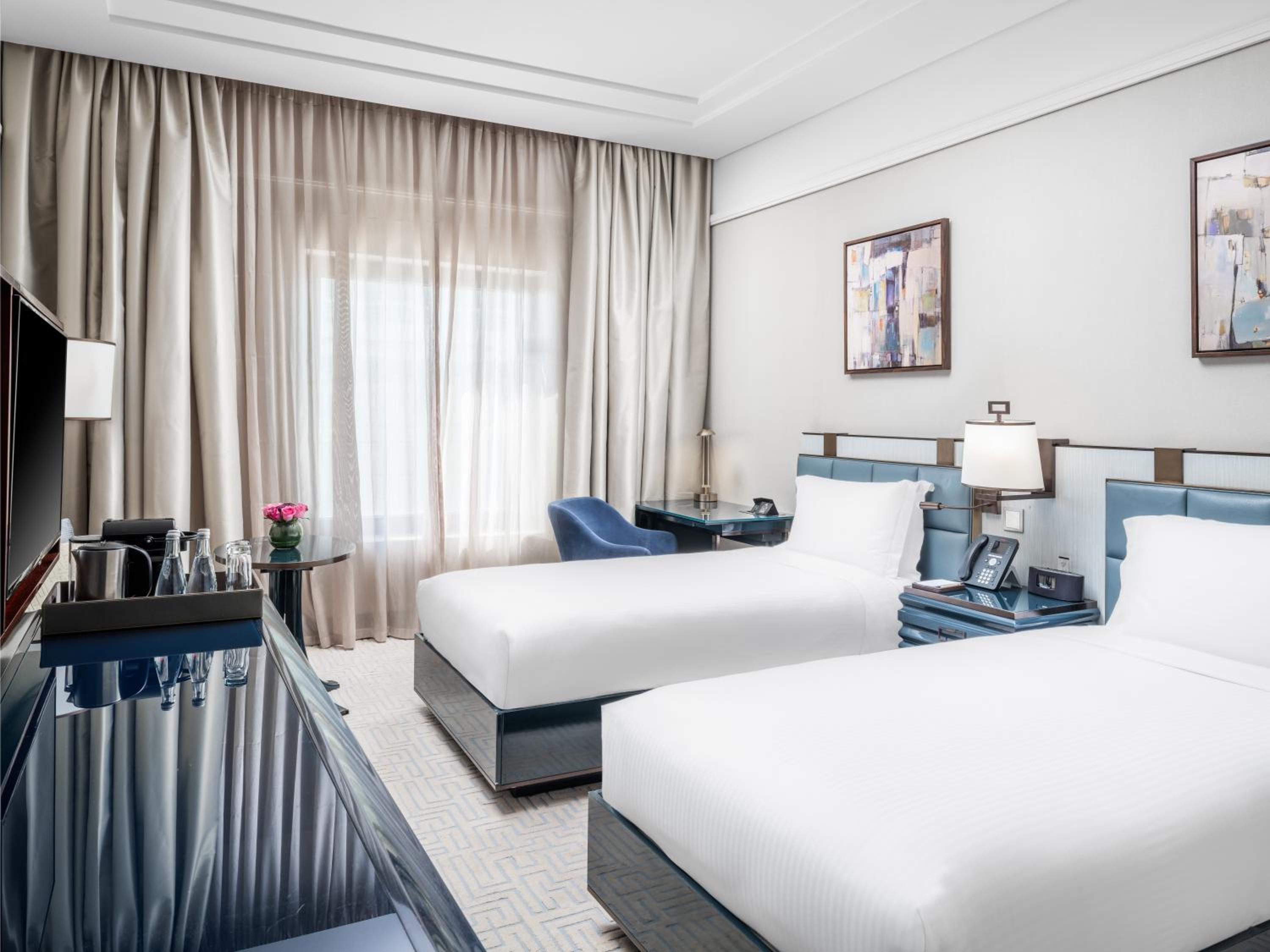 Twin Room - Photo 1