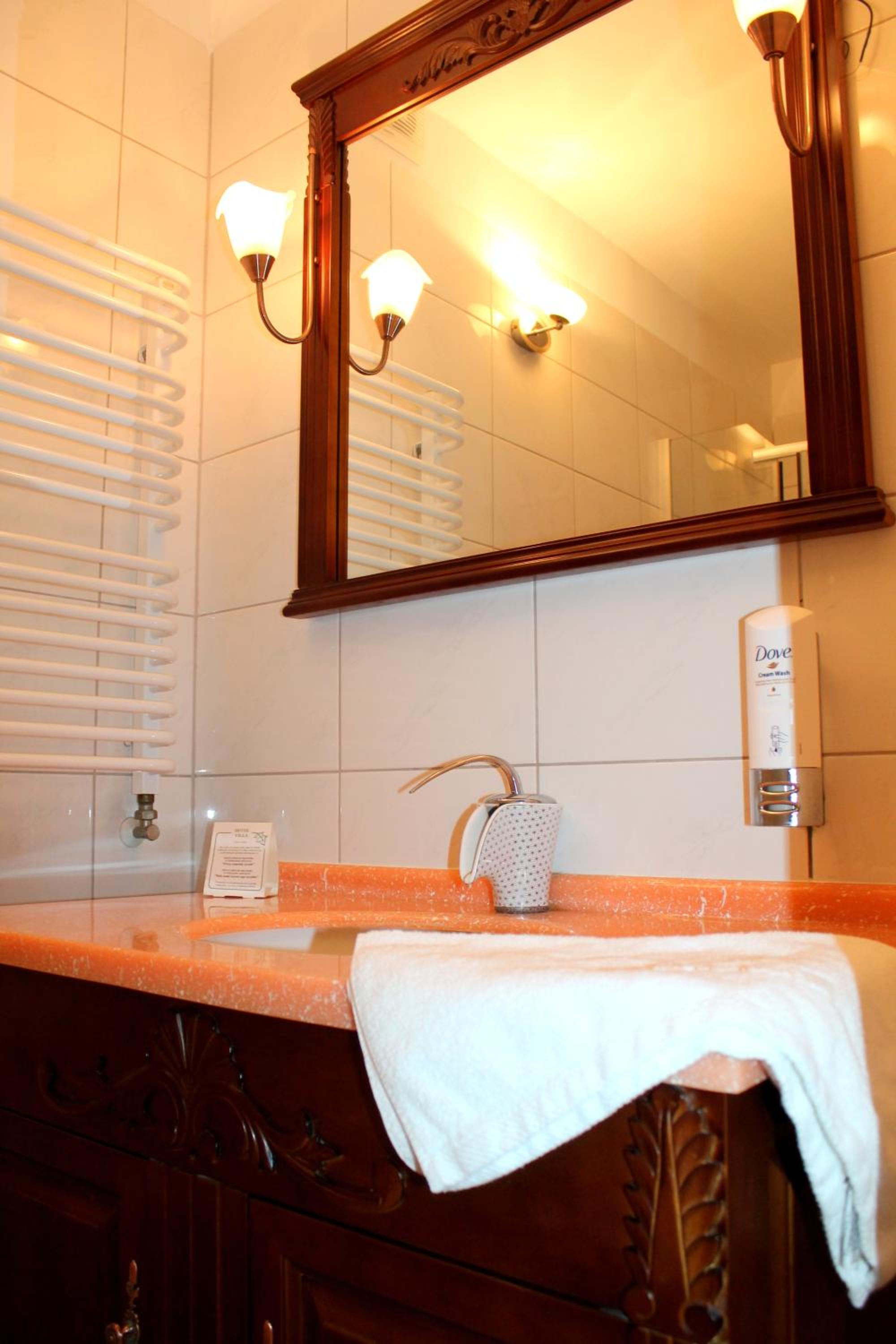 King Double Room - Photo 5