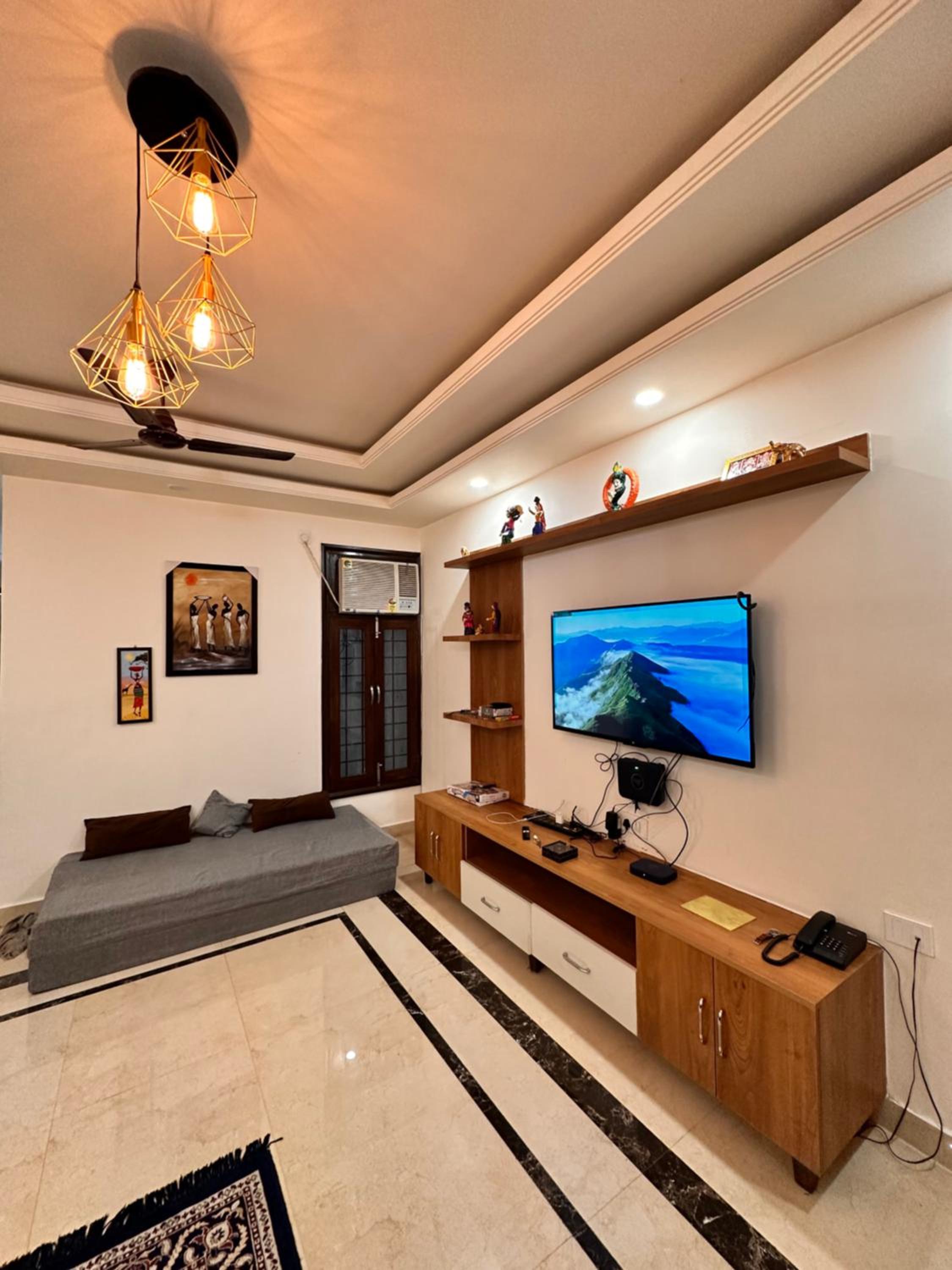 One-Bedroom House photo 3