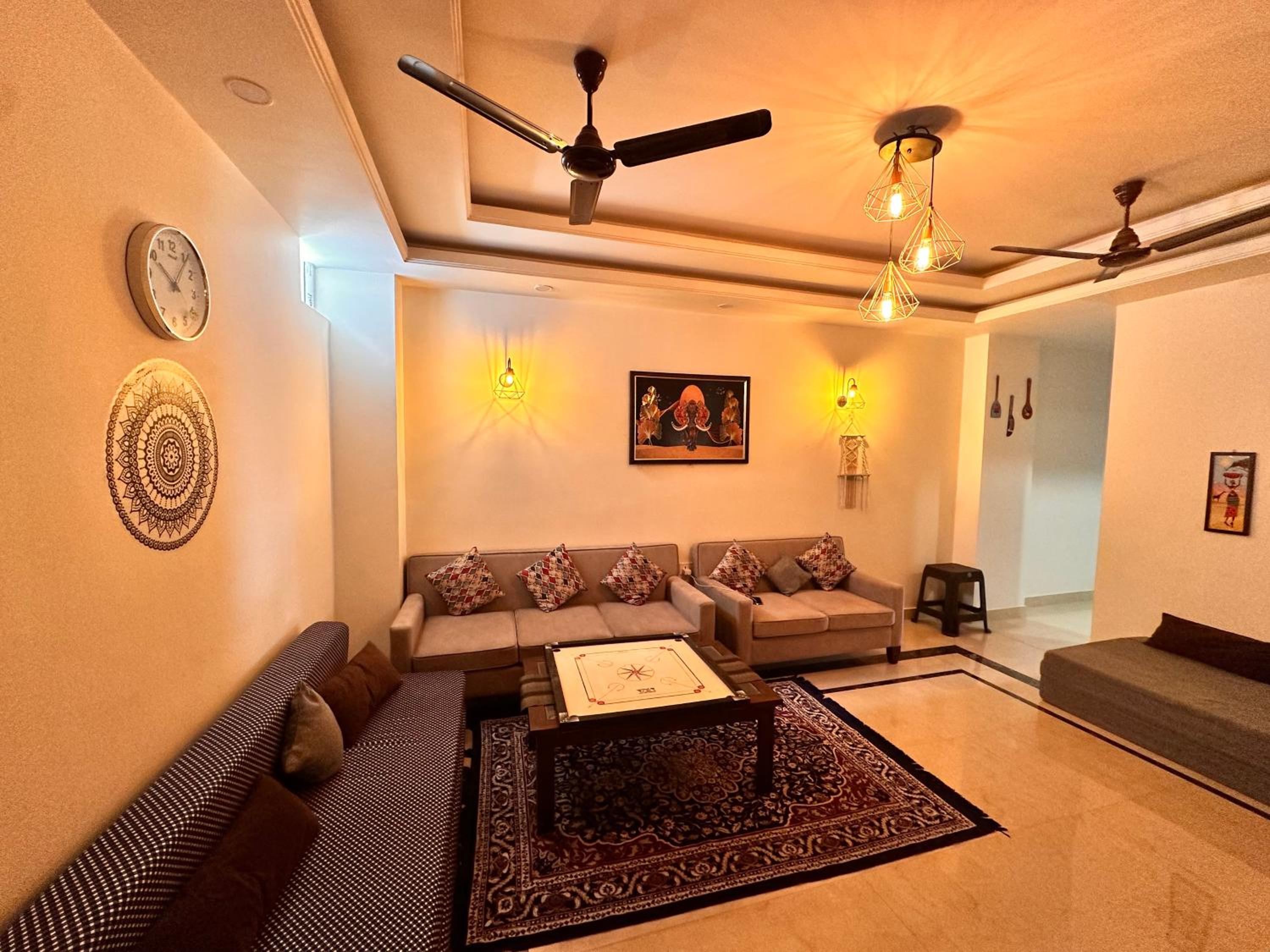One-Bedroom House photo 1