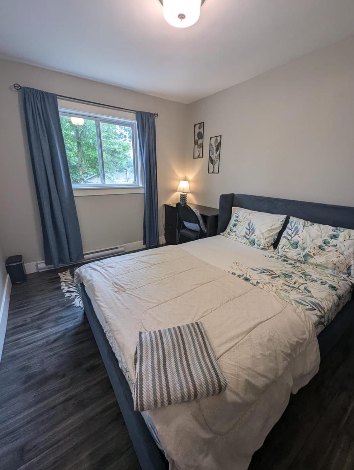 Queen Room with Garden View photo 2