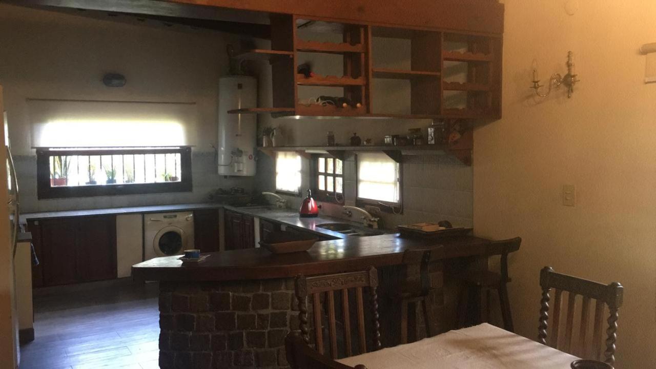 Three-Bedroom House photo 3
