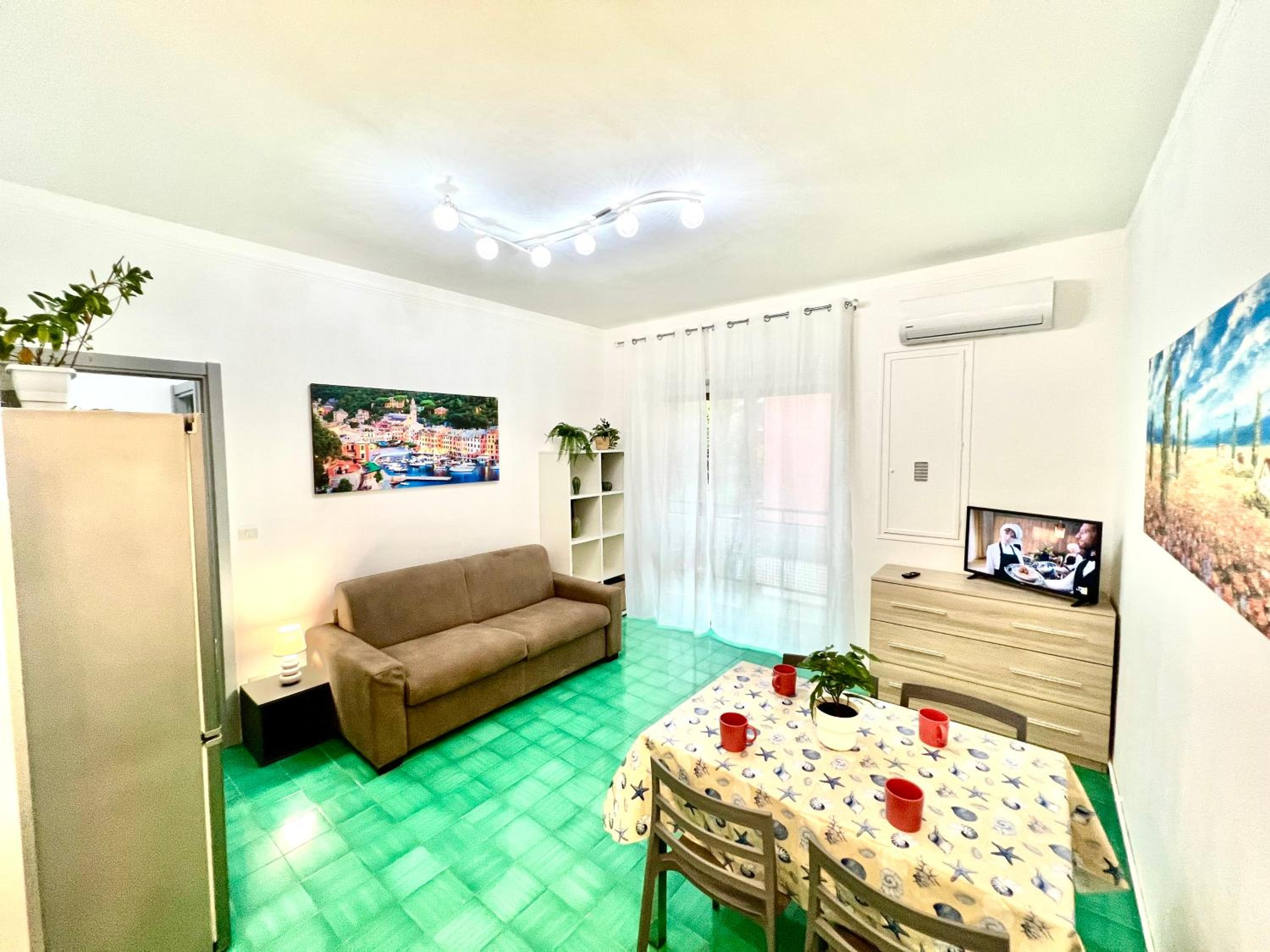 One-Bedroom Apartment