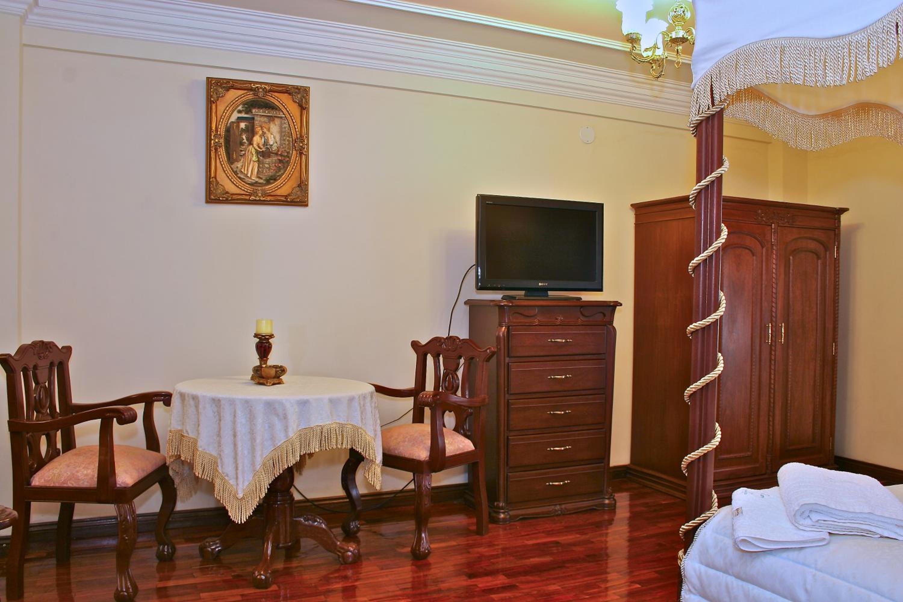 Royal Suite photo 3