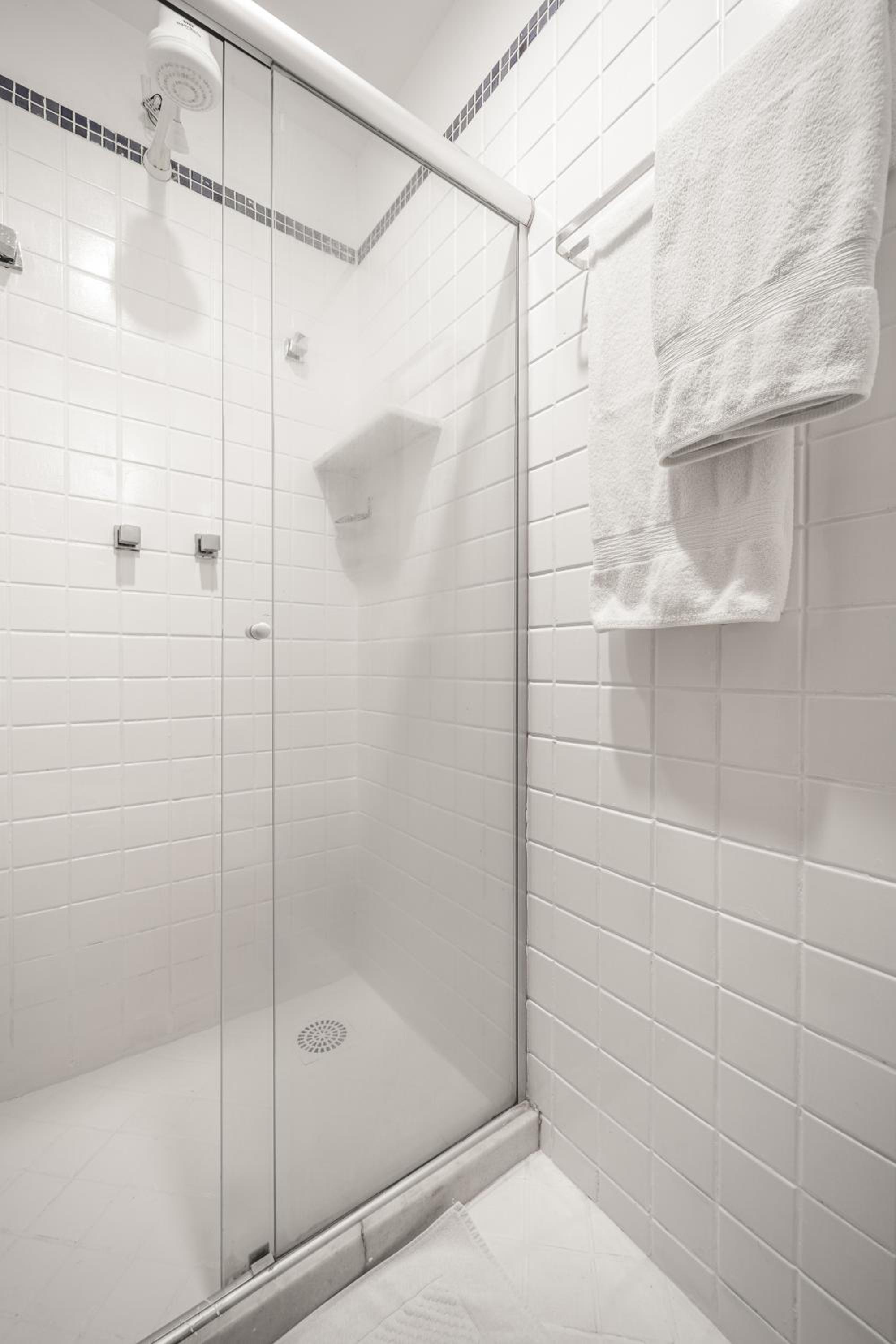 Standard Triple Room - Photo 5