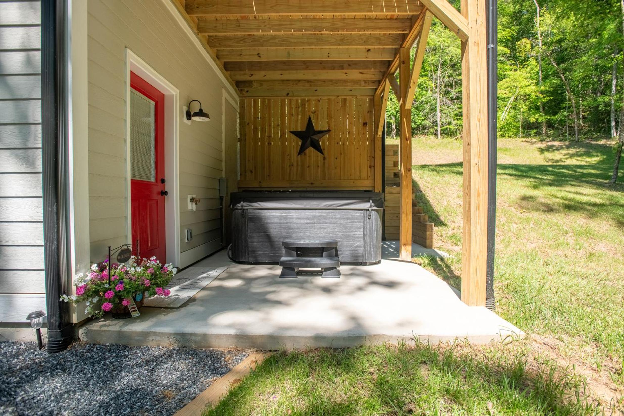 Three-Bedroom House photo 2
