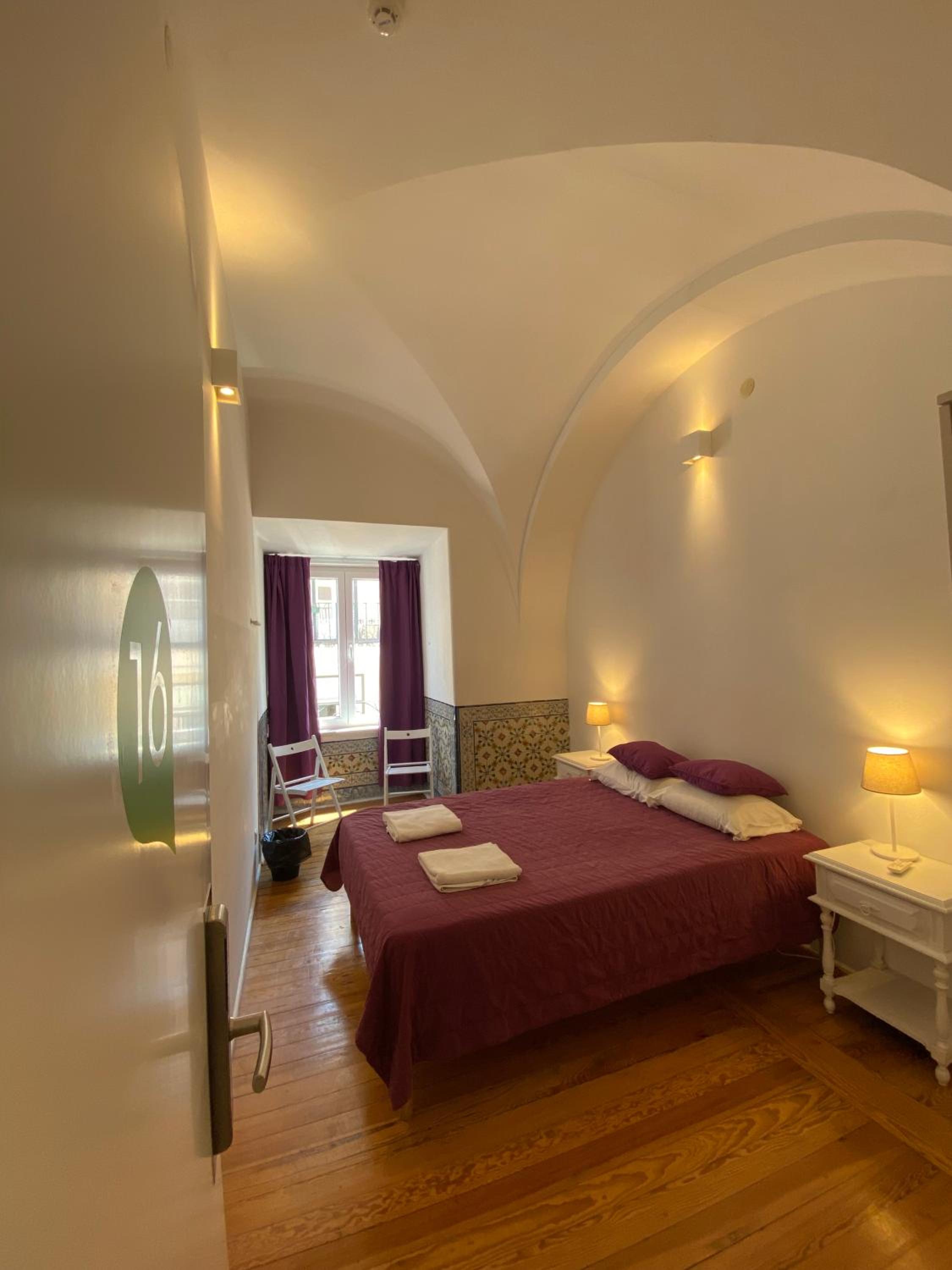 Double Room with Shared Bathroom photo 1