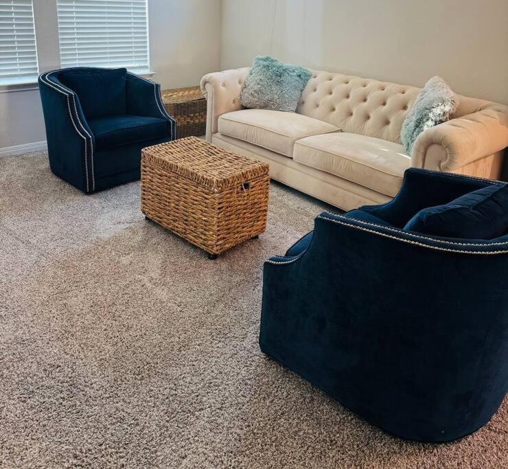 Four-Bedroom House photo 1