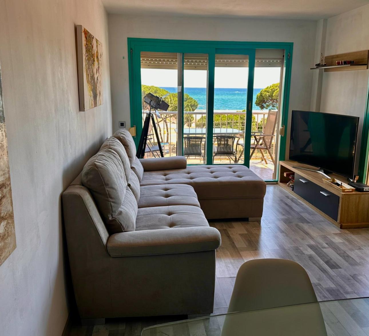 Apartment with Sea View photo 2
