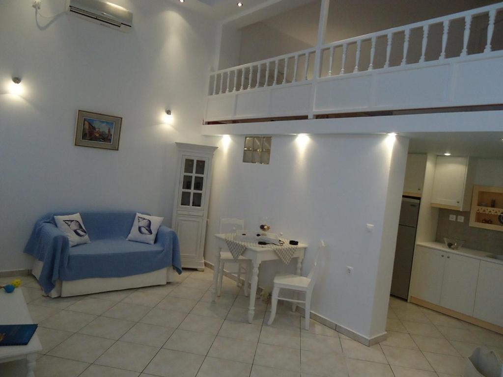 Studio (2 Adults) with Sea View photo 1
