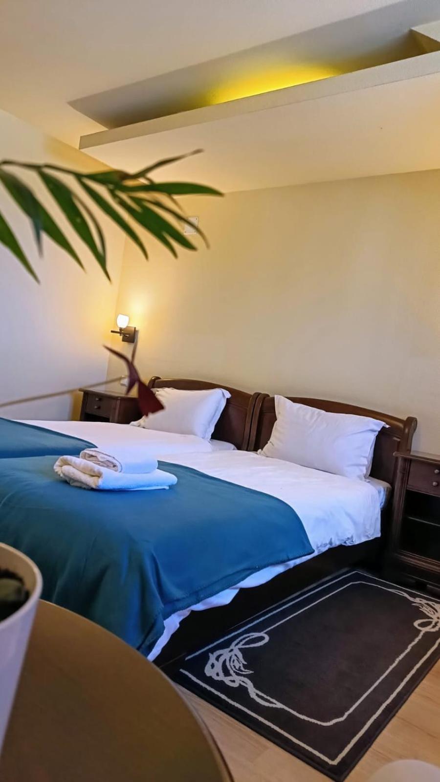 Deluxe Double Room with Extra Bed
