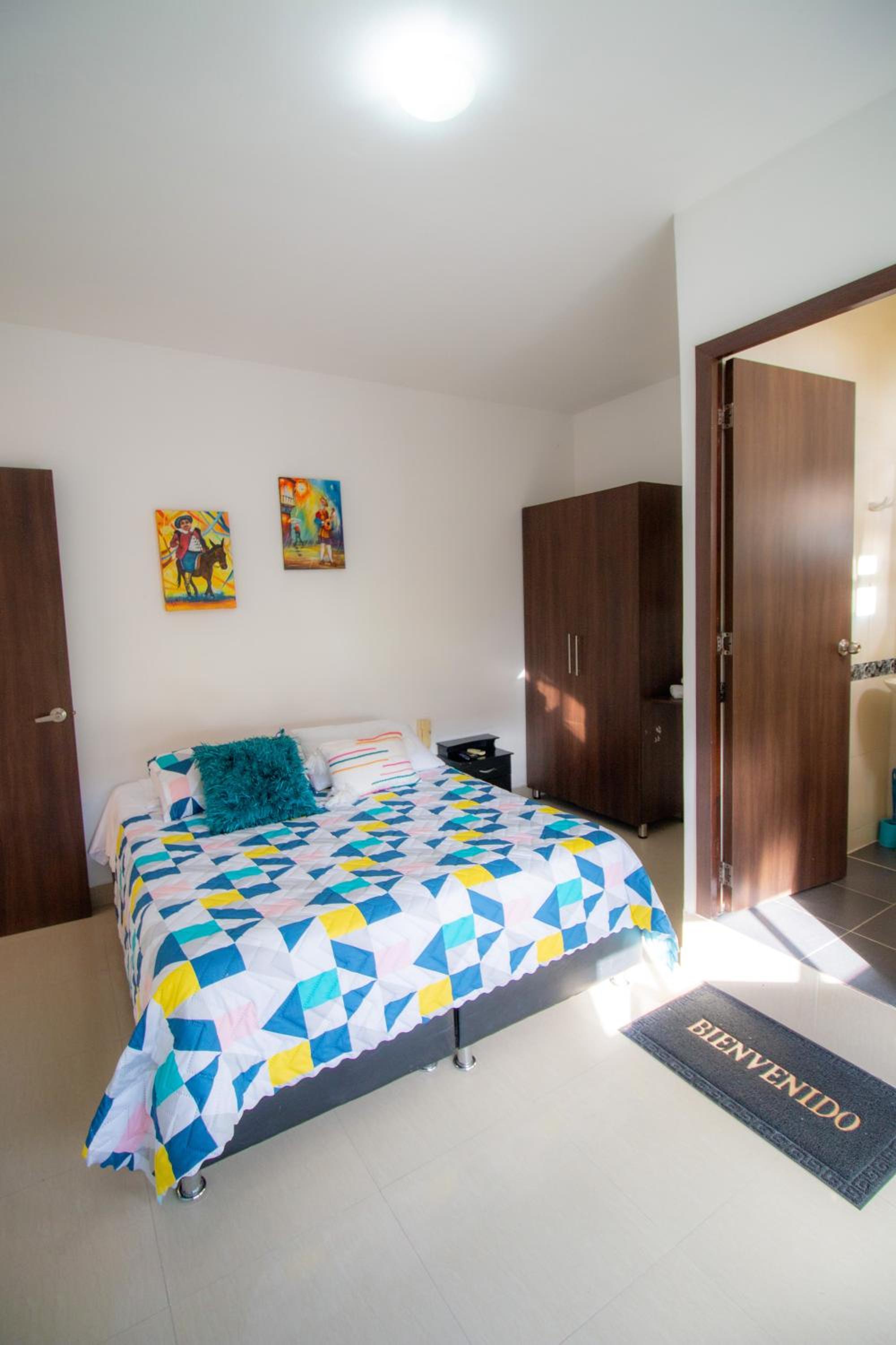 Double Room with Private Bathroom photo 1