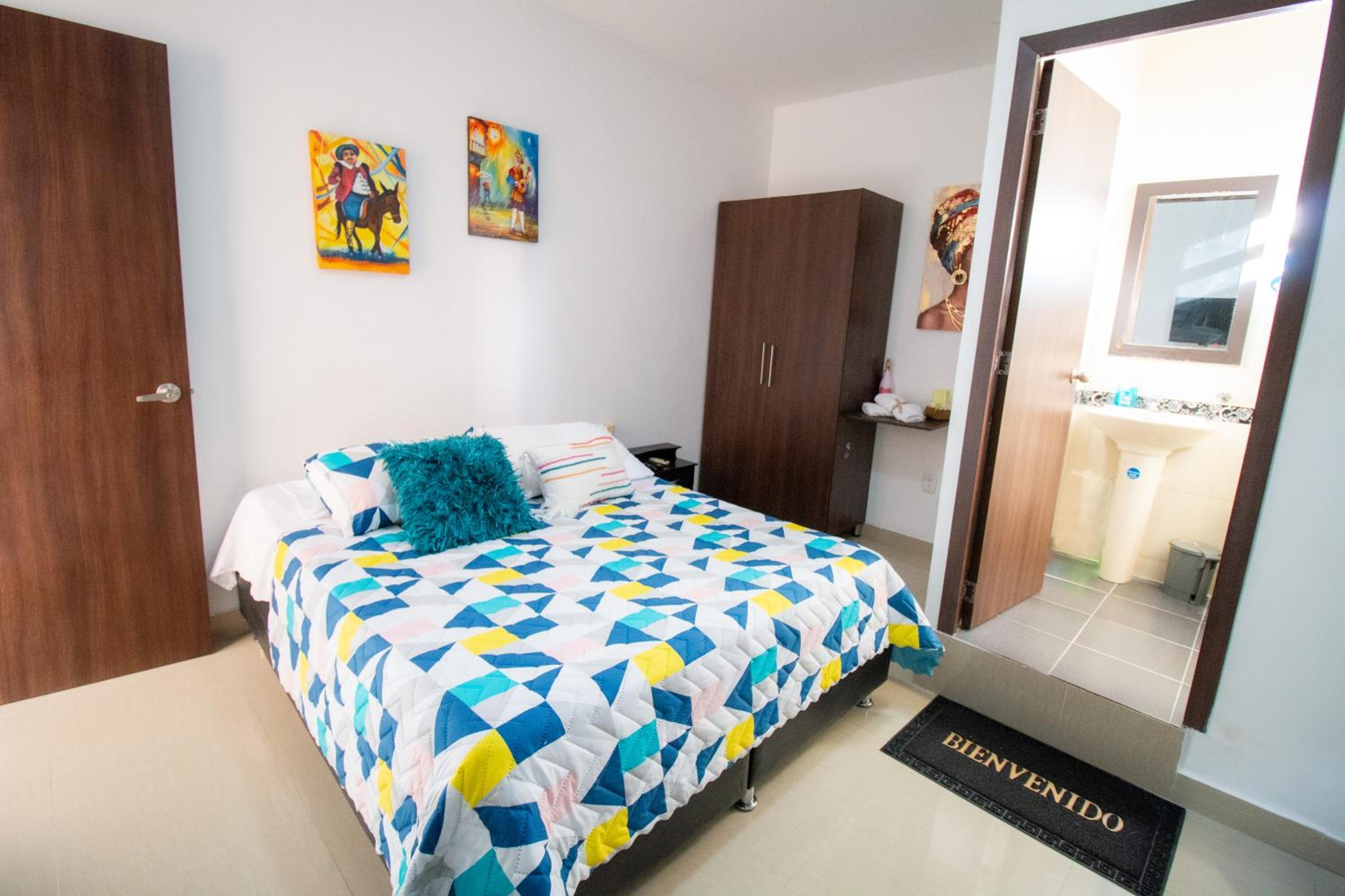 Double Room with Private Bathroom photo 2