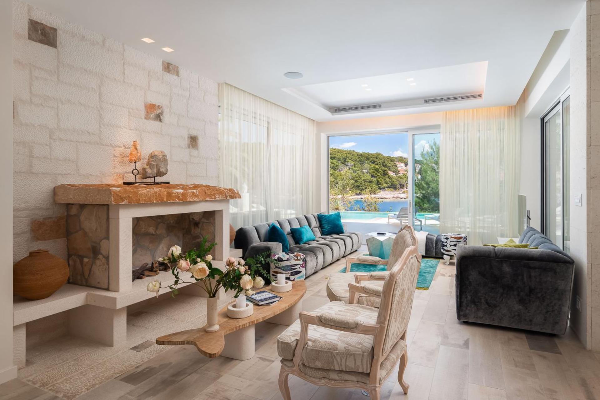 Villa with Sea View