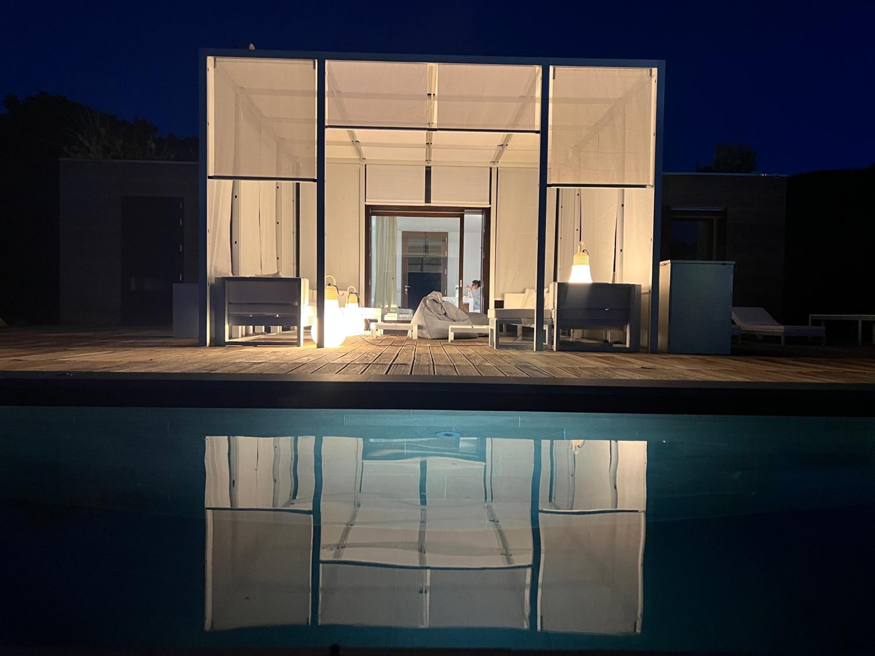Villa photo 1