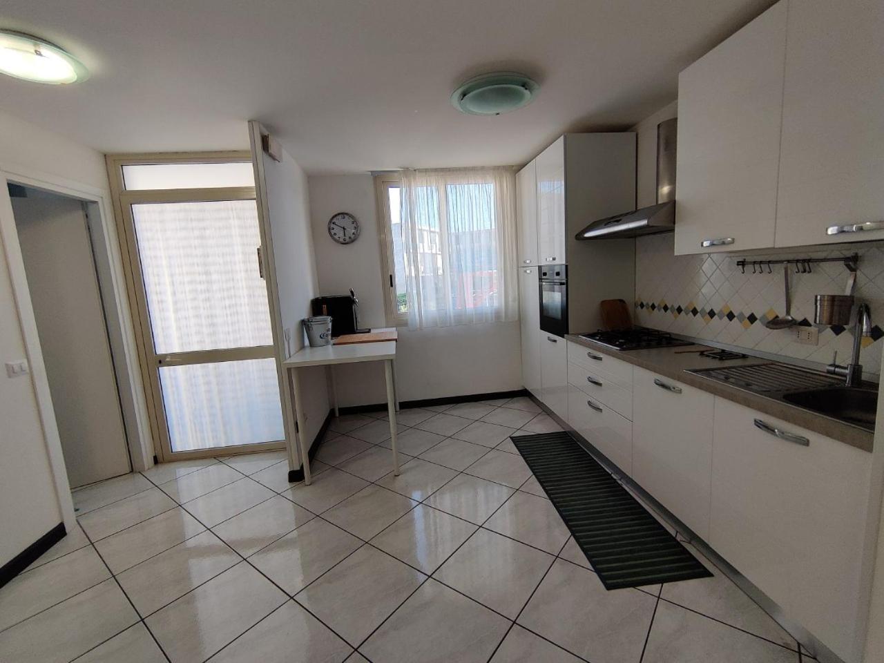 Three-Bedroom House photo 3