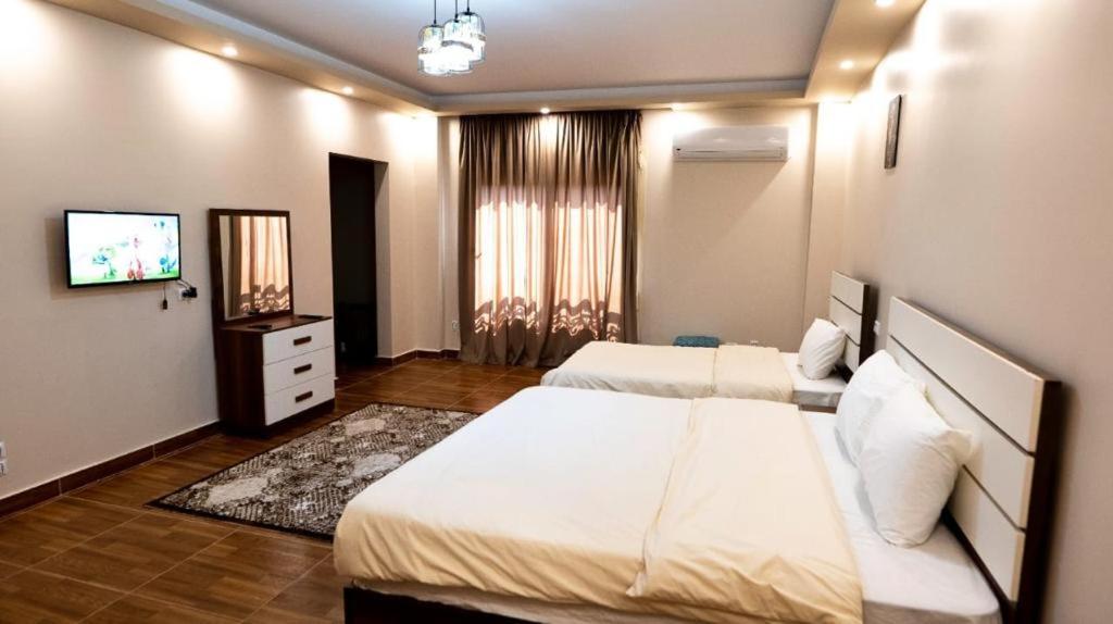 Triple Room with Bathroom