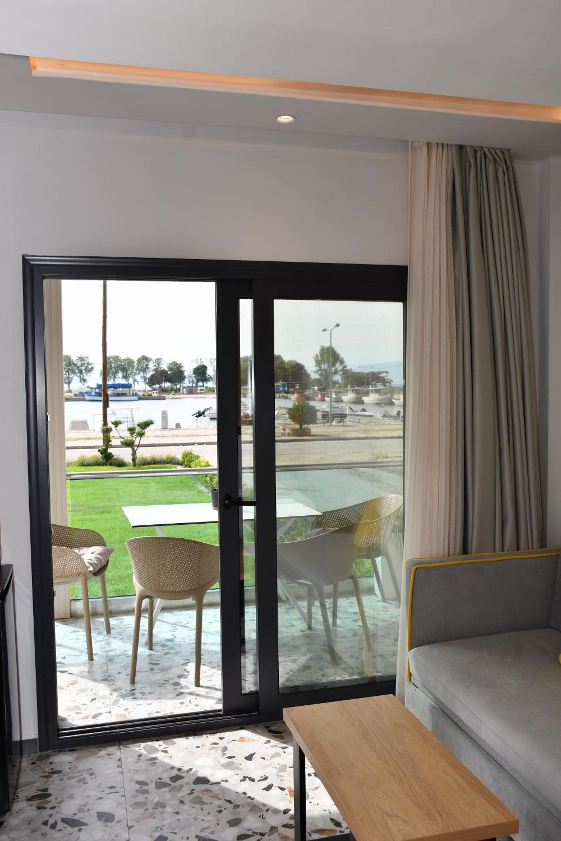 NERO SEASCAPE SUITES, Photo 7