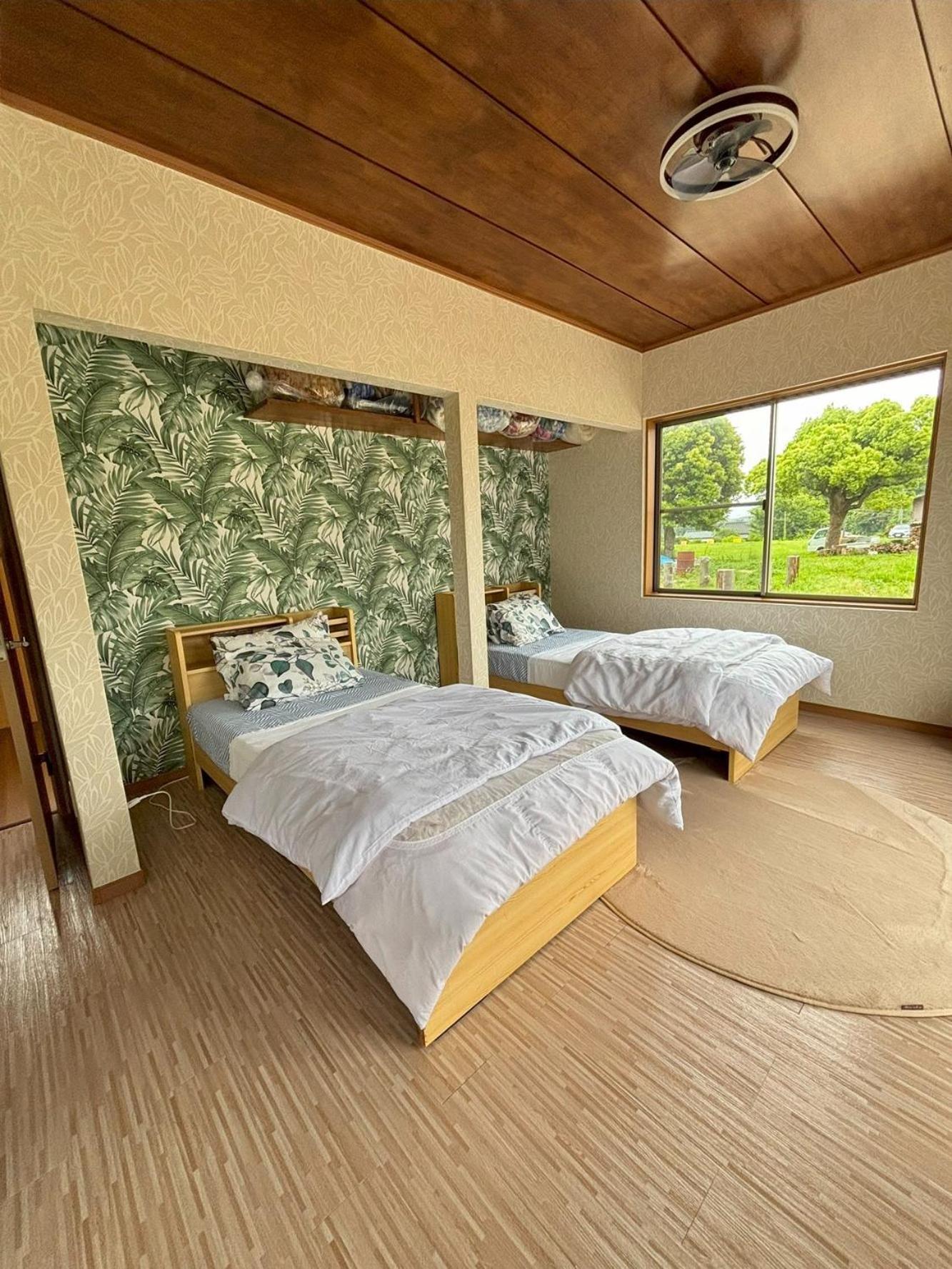 Bungalow photo 1