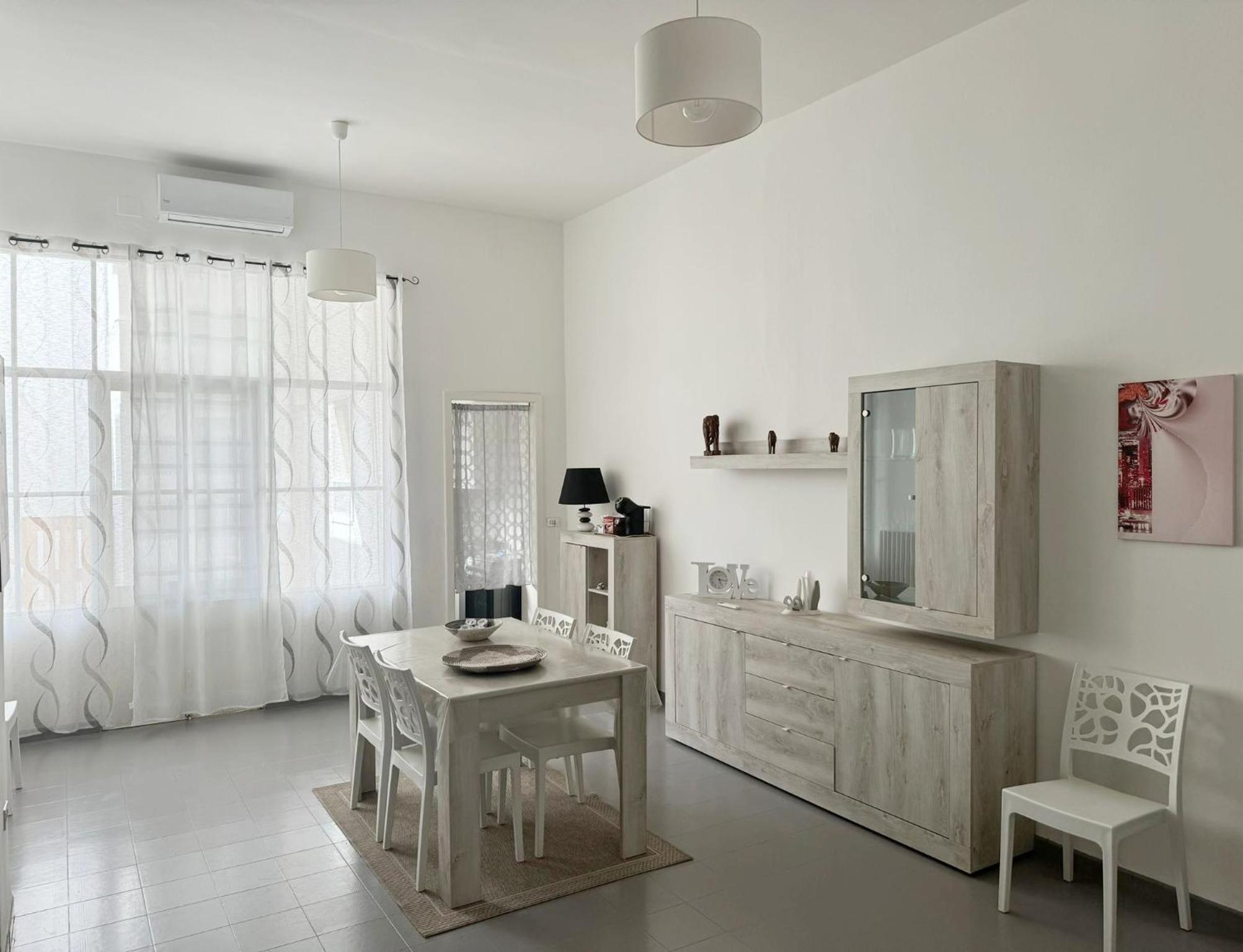 Apartment photo 1