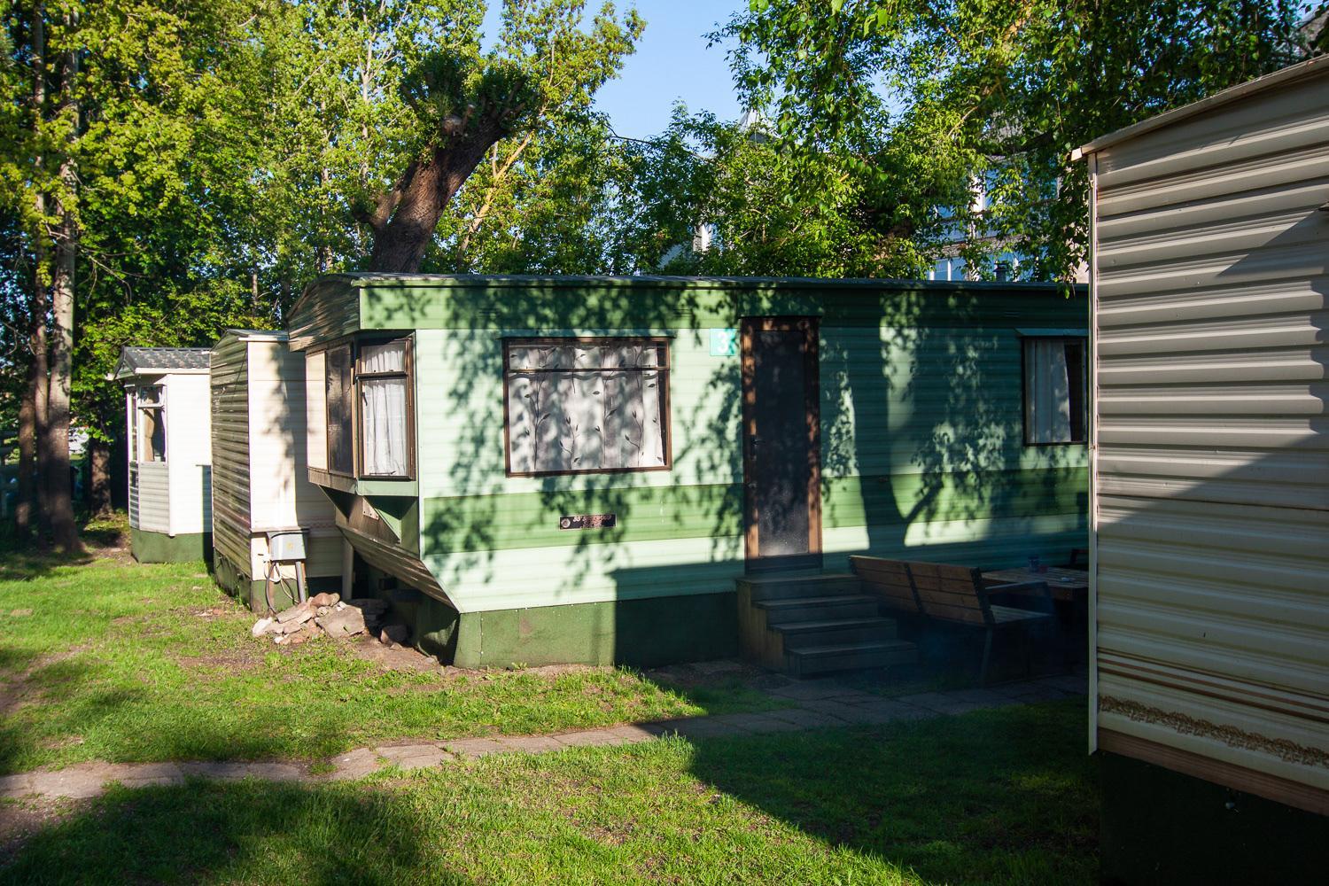 Two-Bedroom House - Photo 2