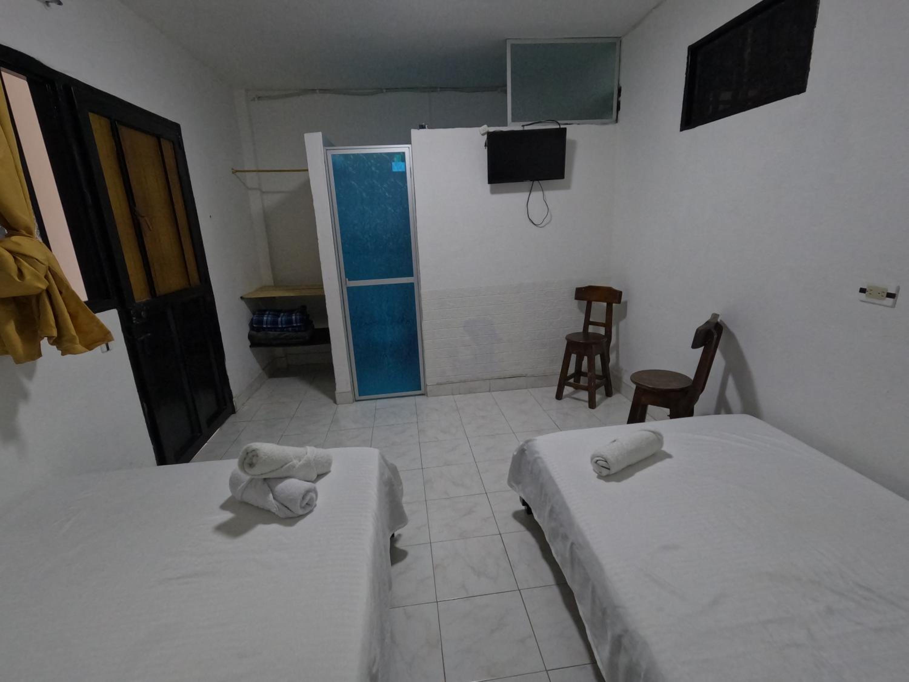 Double or Twin Room with Bathroom photo 2