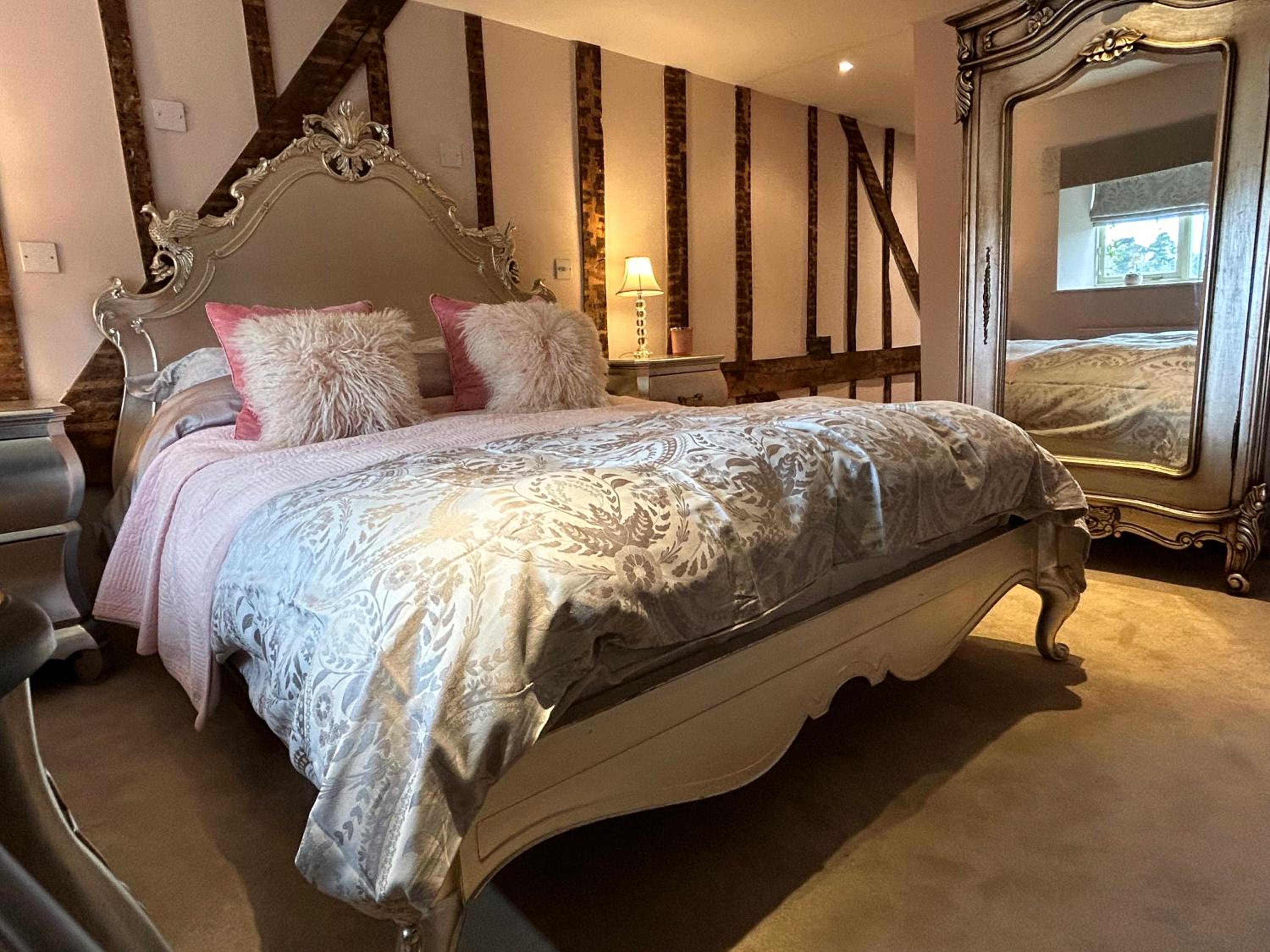 Superior King Room photo 3
