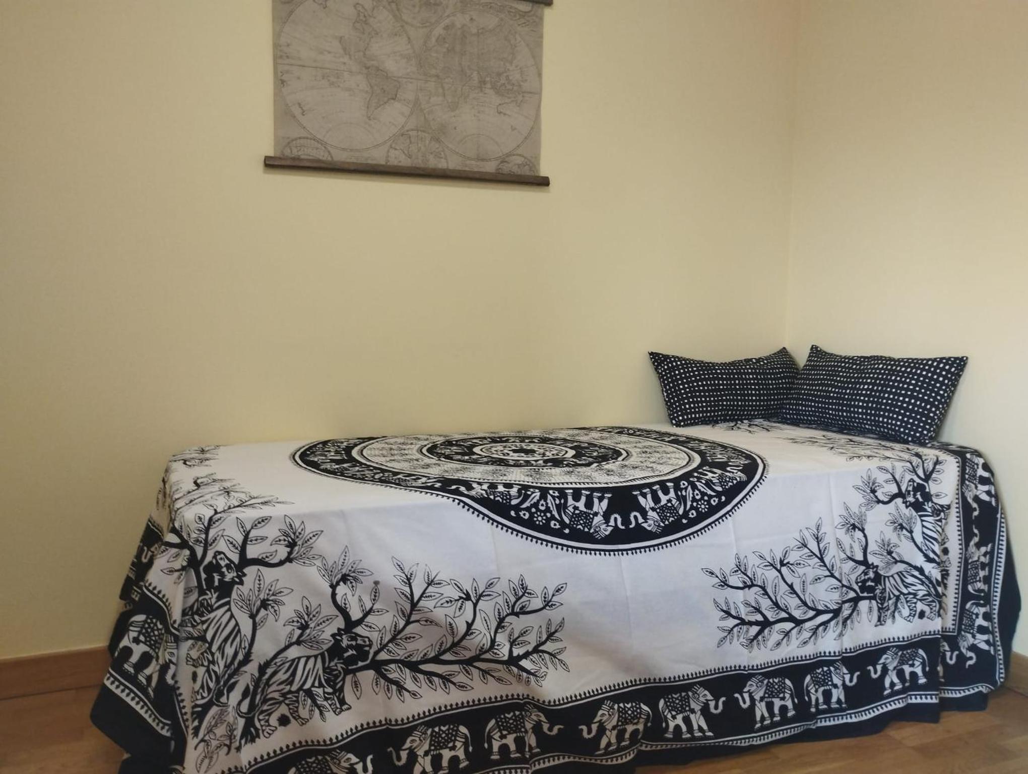 One-Bedroom Apartment photo 3