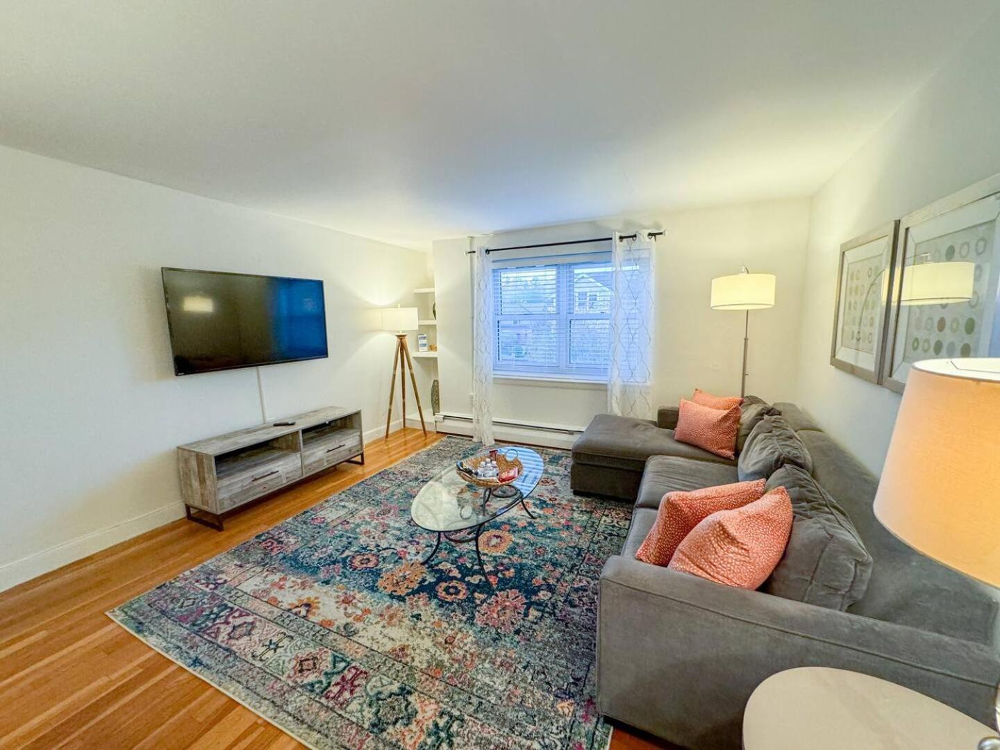 Two-Bedroom Apartment photo 1