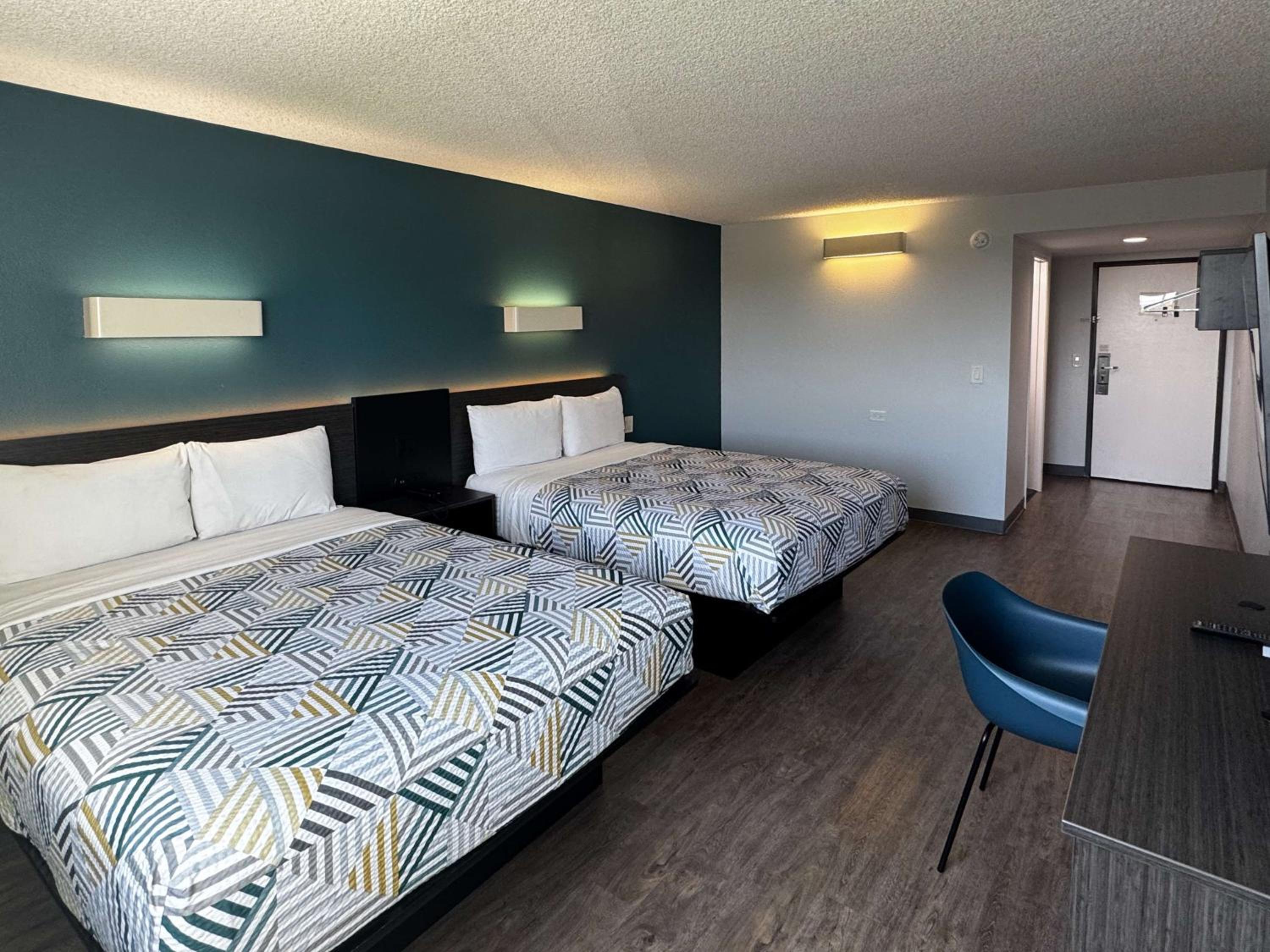 Motel 6-Carson, CA