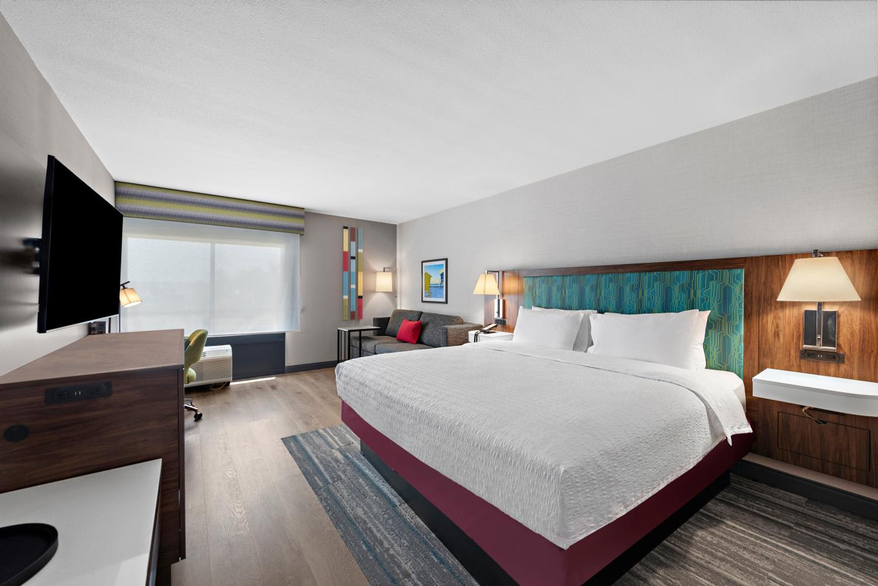 King Room with Sofa Bed
