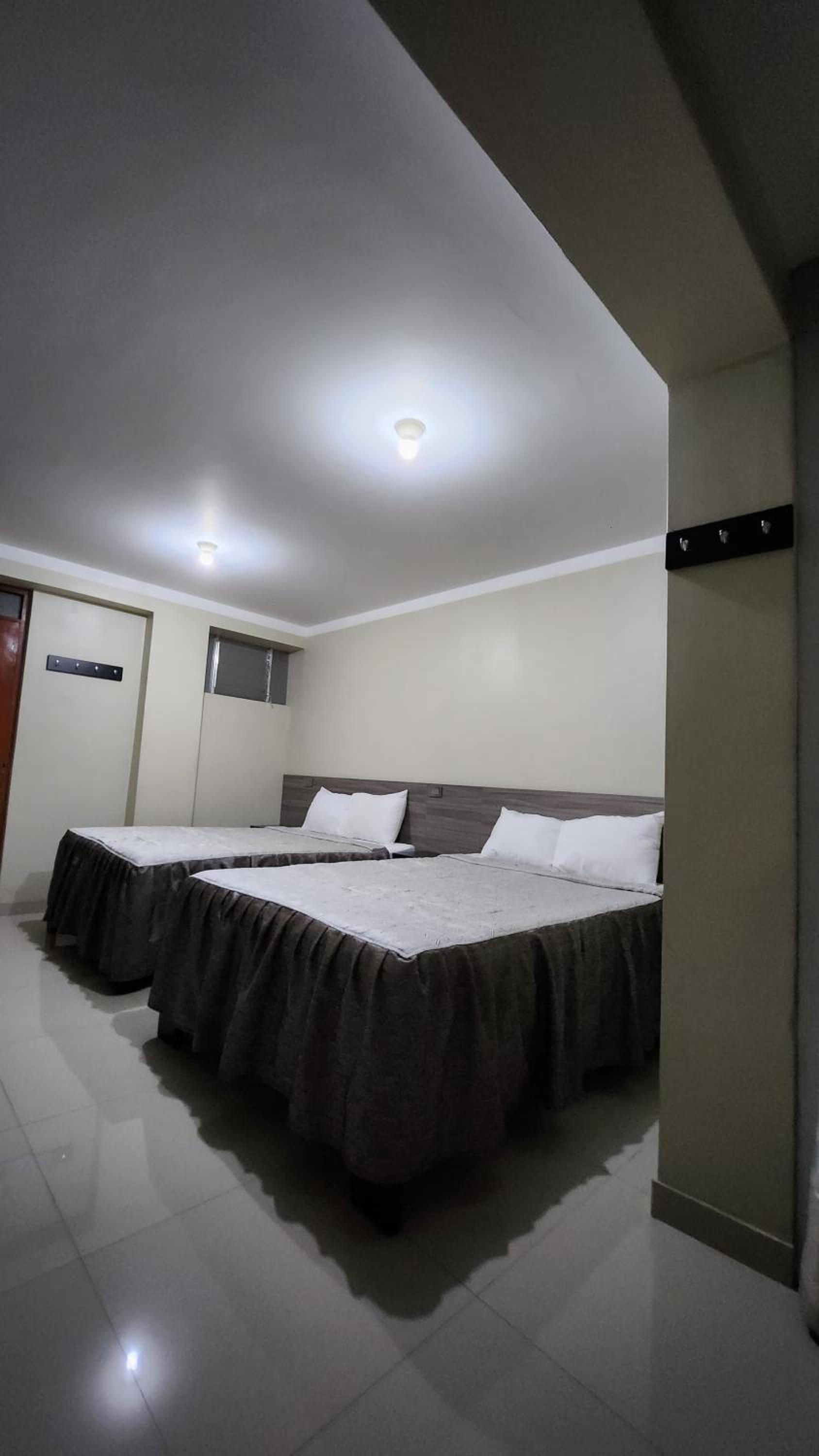 Large Double Room photo 3