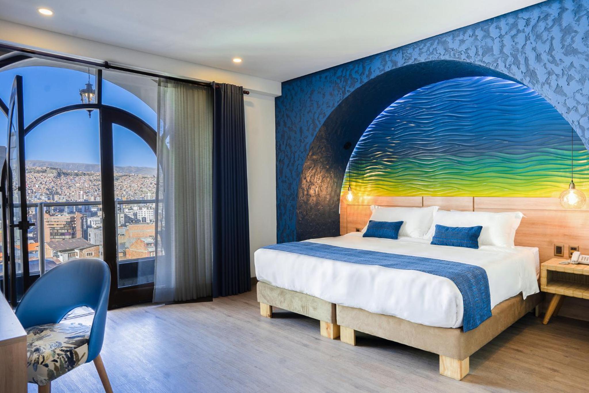 Deluxe Double Room with Balcony photo 3