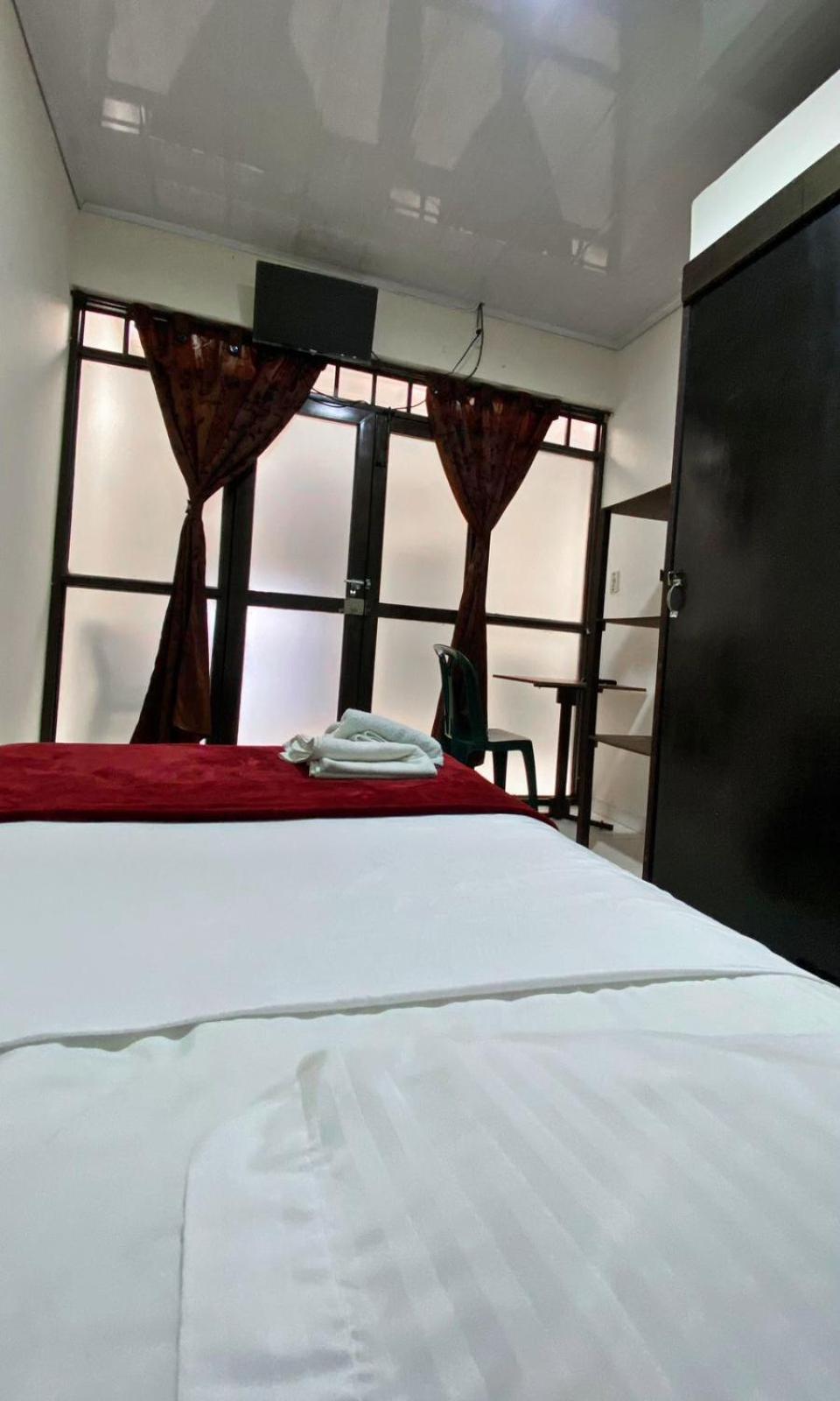 Standard Double Room With Shared Bathroom photo 1