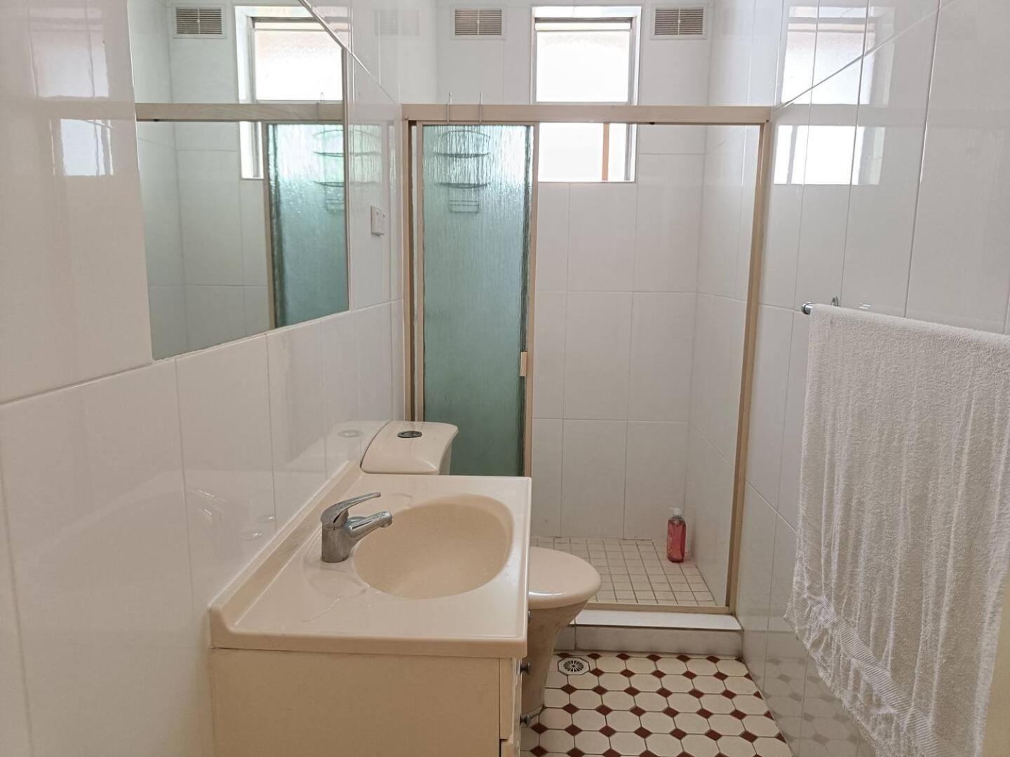 Twin Room With Garden View photo 2